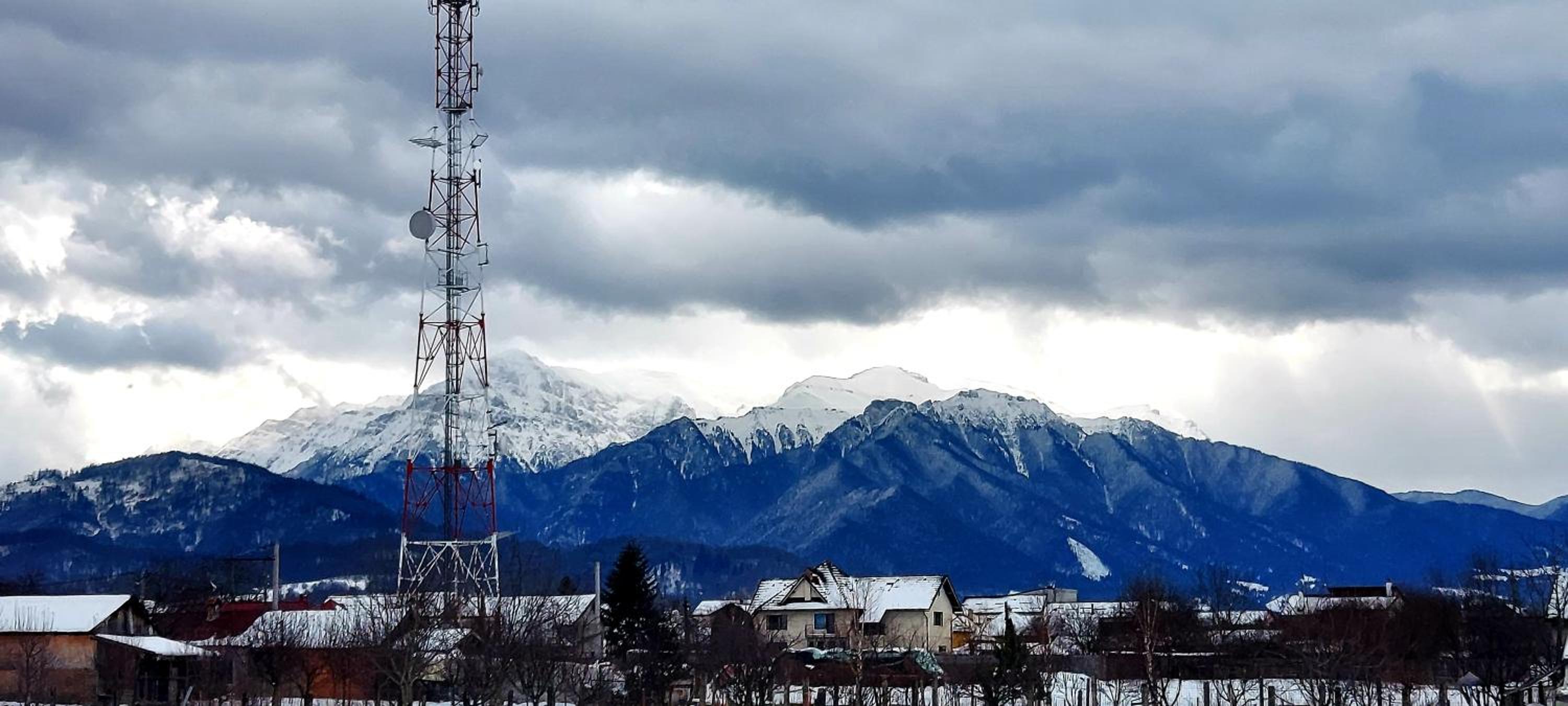 DAS Home-Vedere la Muntii Bucegi parcare gratuita view 5