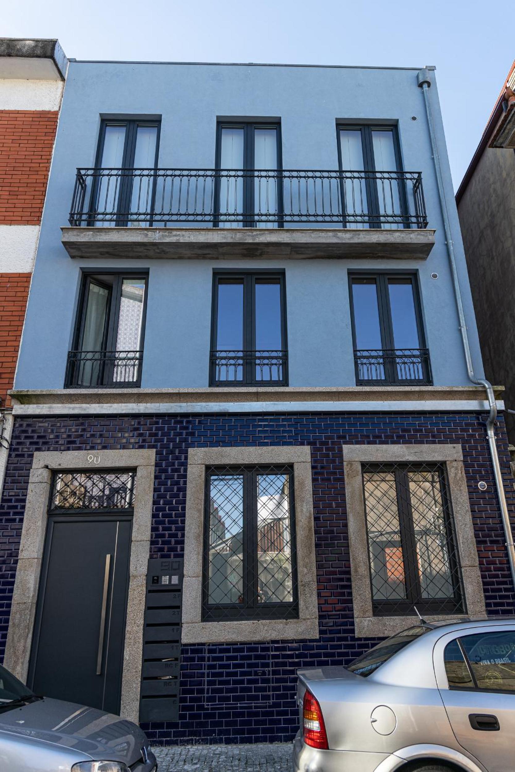 Alvaro's Charming Loft | AC view 4
