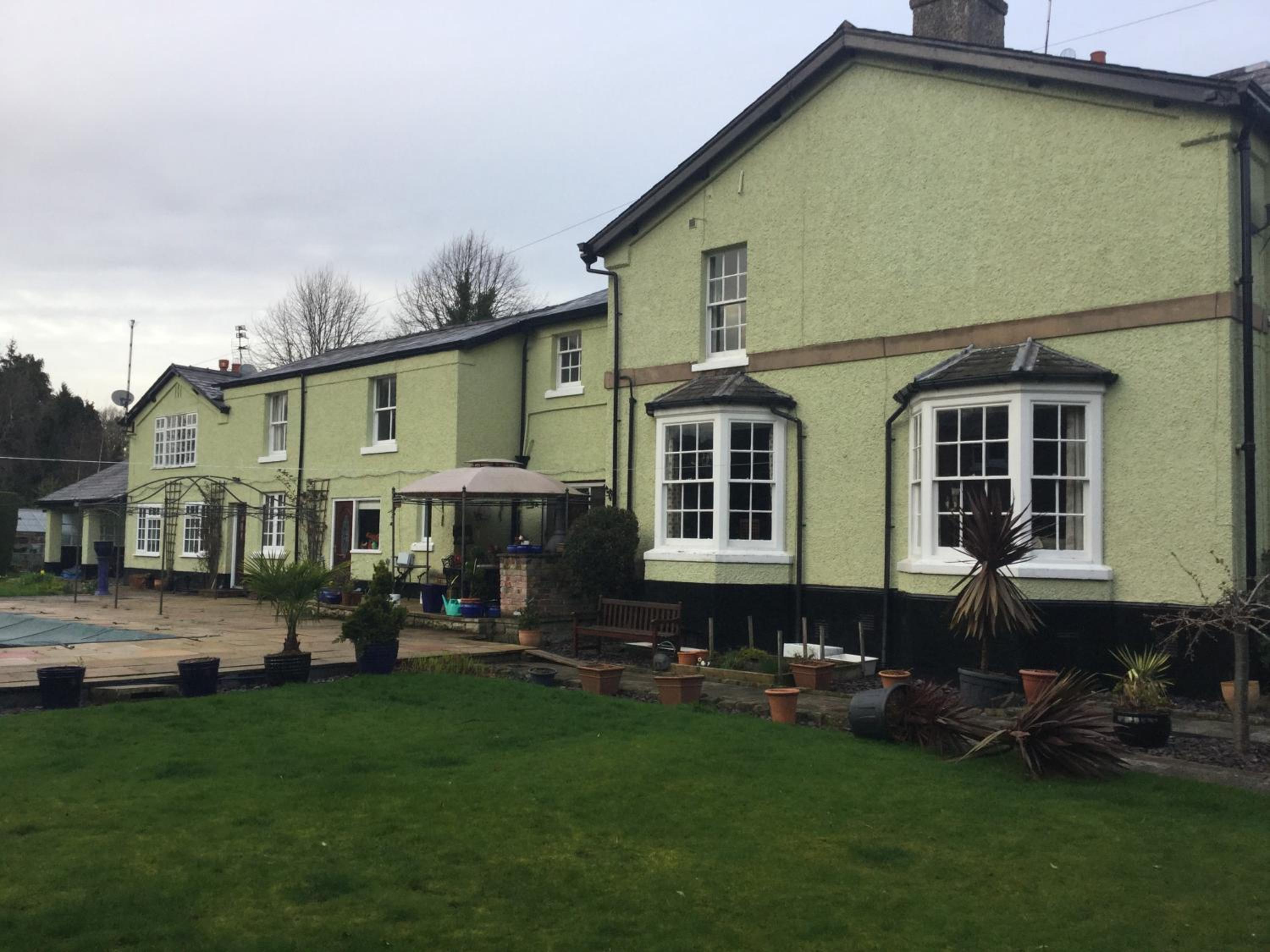 Ground floor apartment in The Coach House view 3