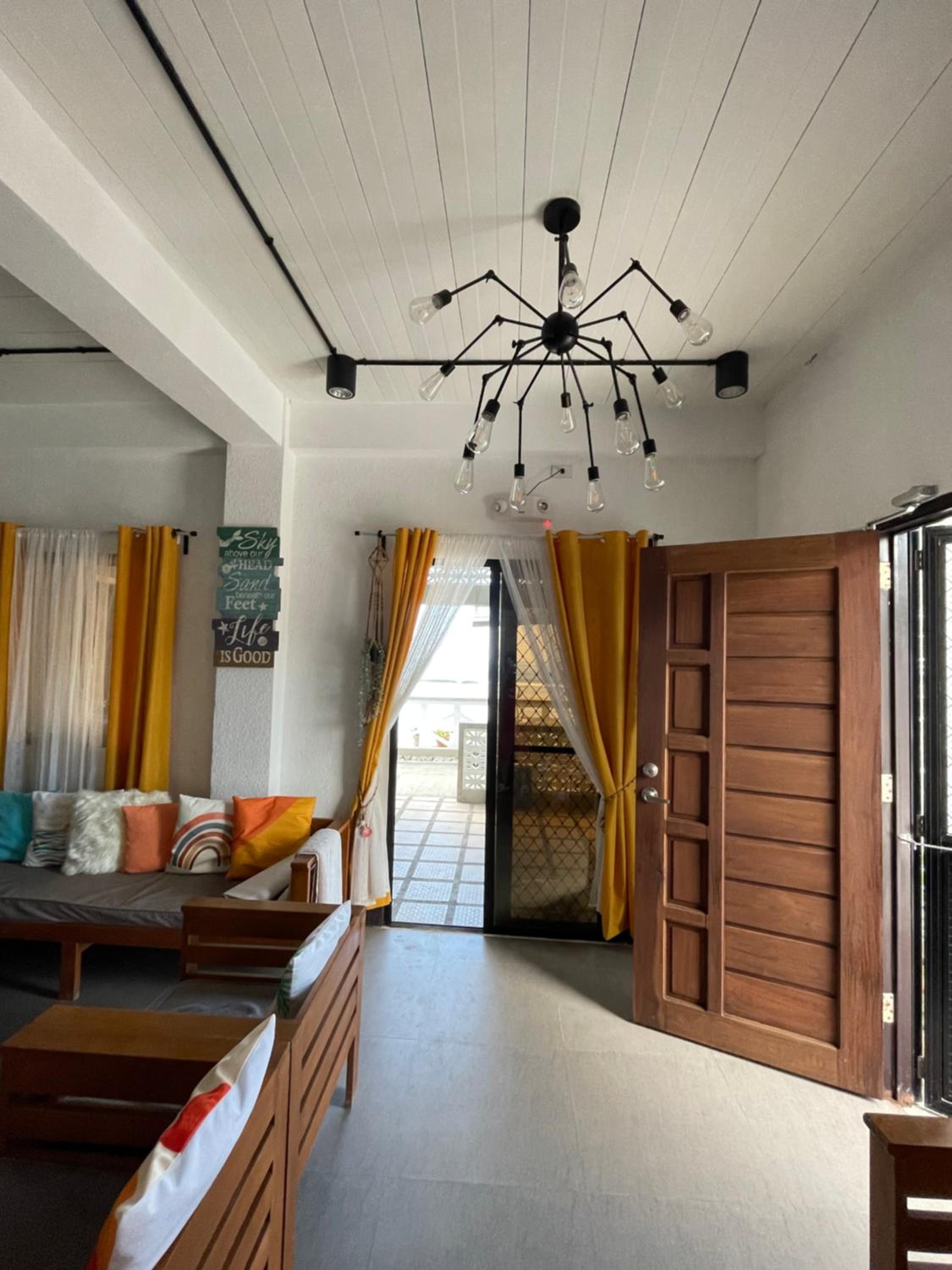 REEF HOUSE BACNOTAN beige sand beach front with Swimming pool, Bacnotan - 18