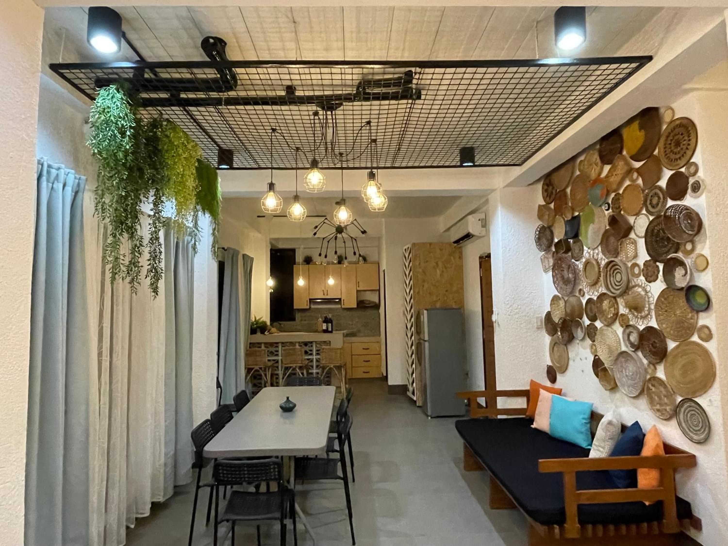 REEF HOUSE BACNOTAN beige sand beach front with Swimming pool, Bacnotan - 11