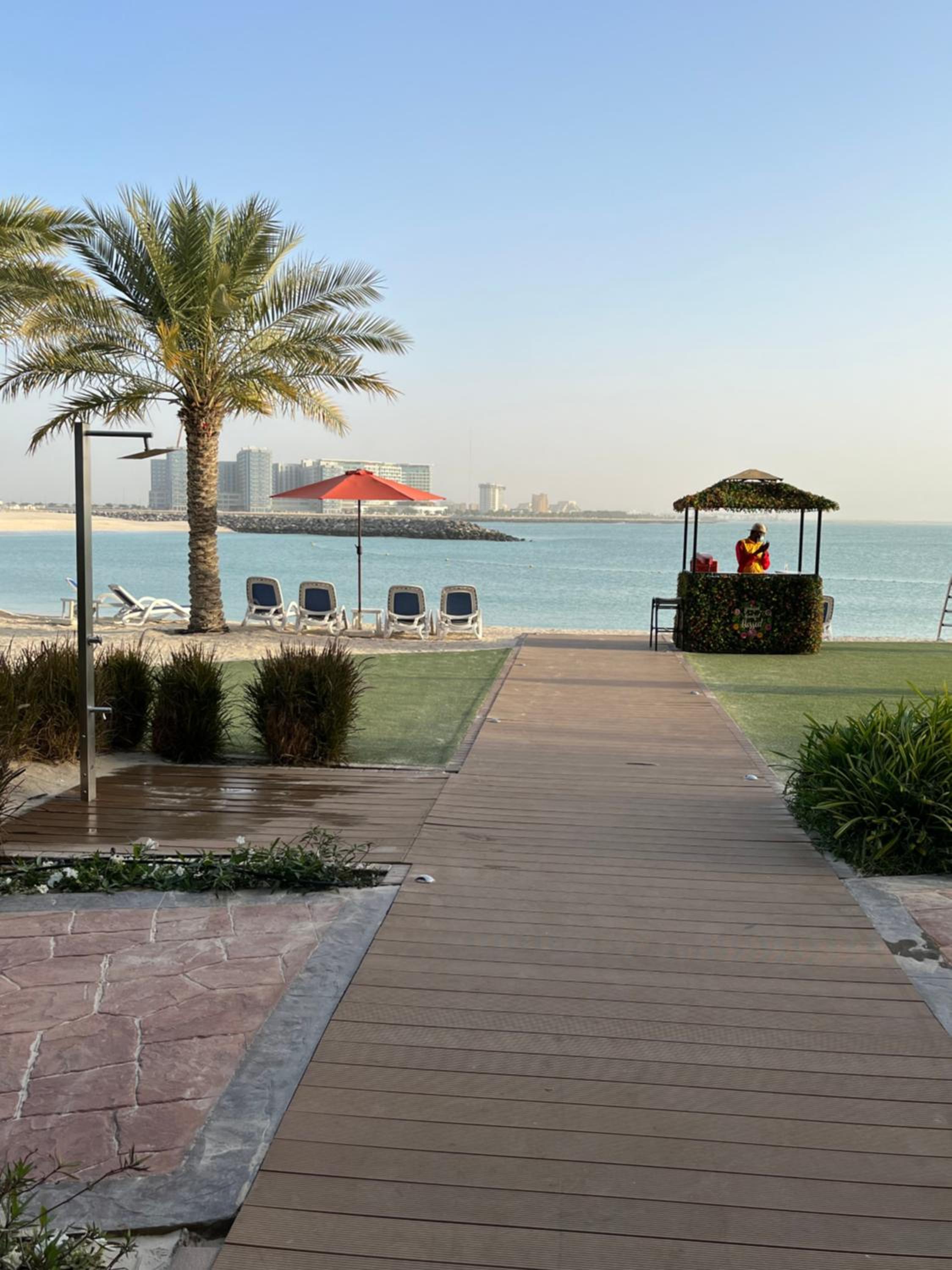 Incredible Ocean View Studio Aprtment in Al Marjan Island