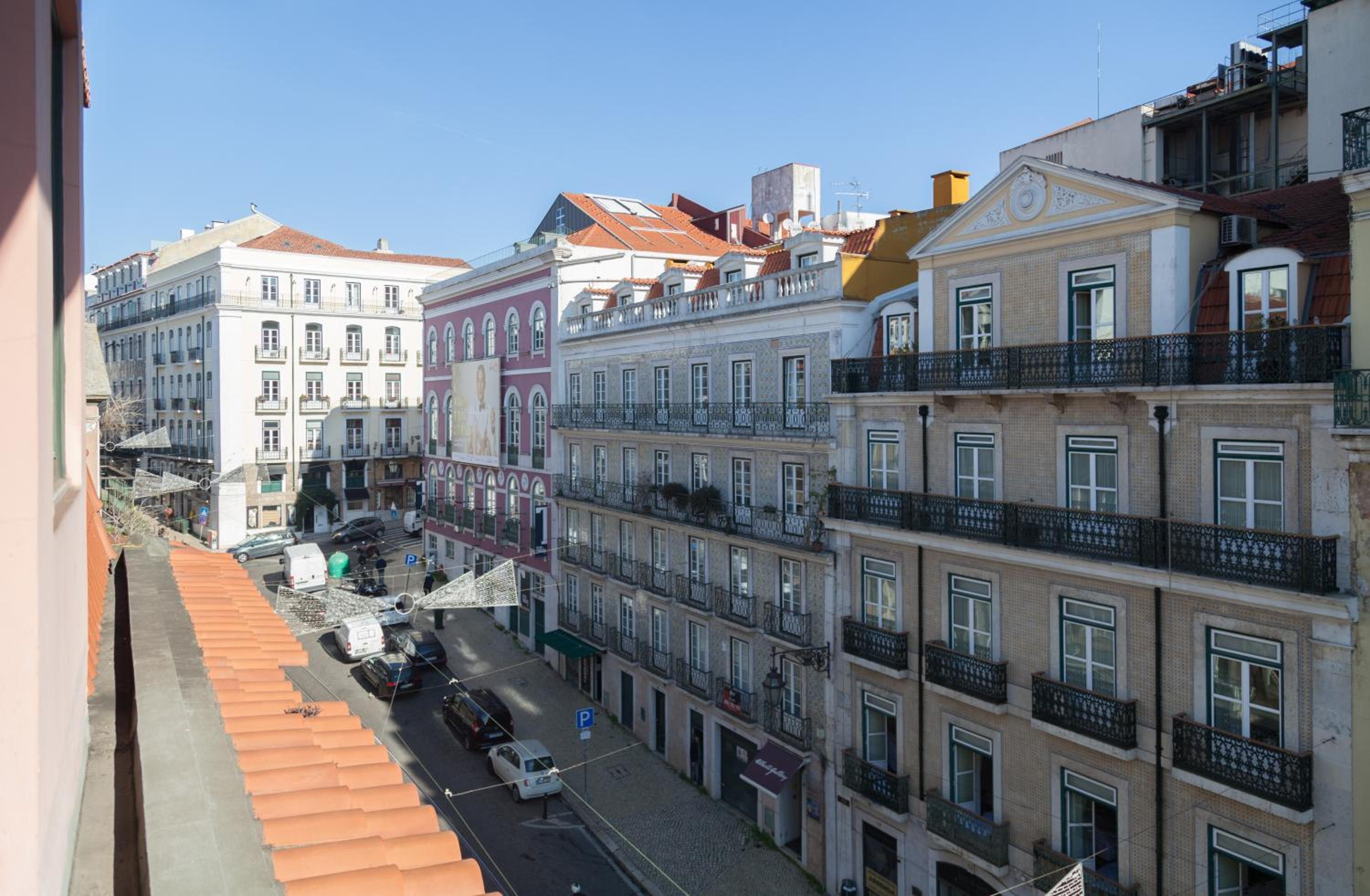 FLH Chiado Artsy Duplex