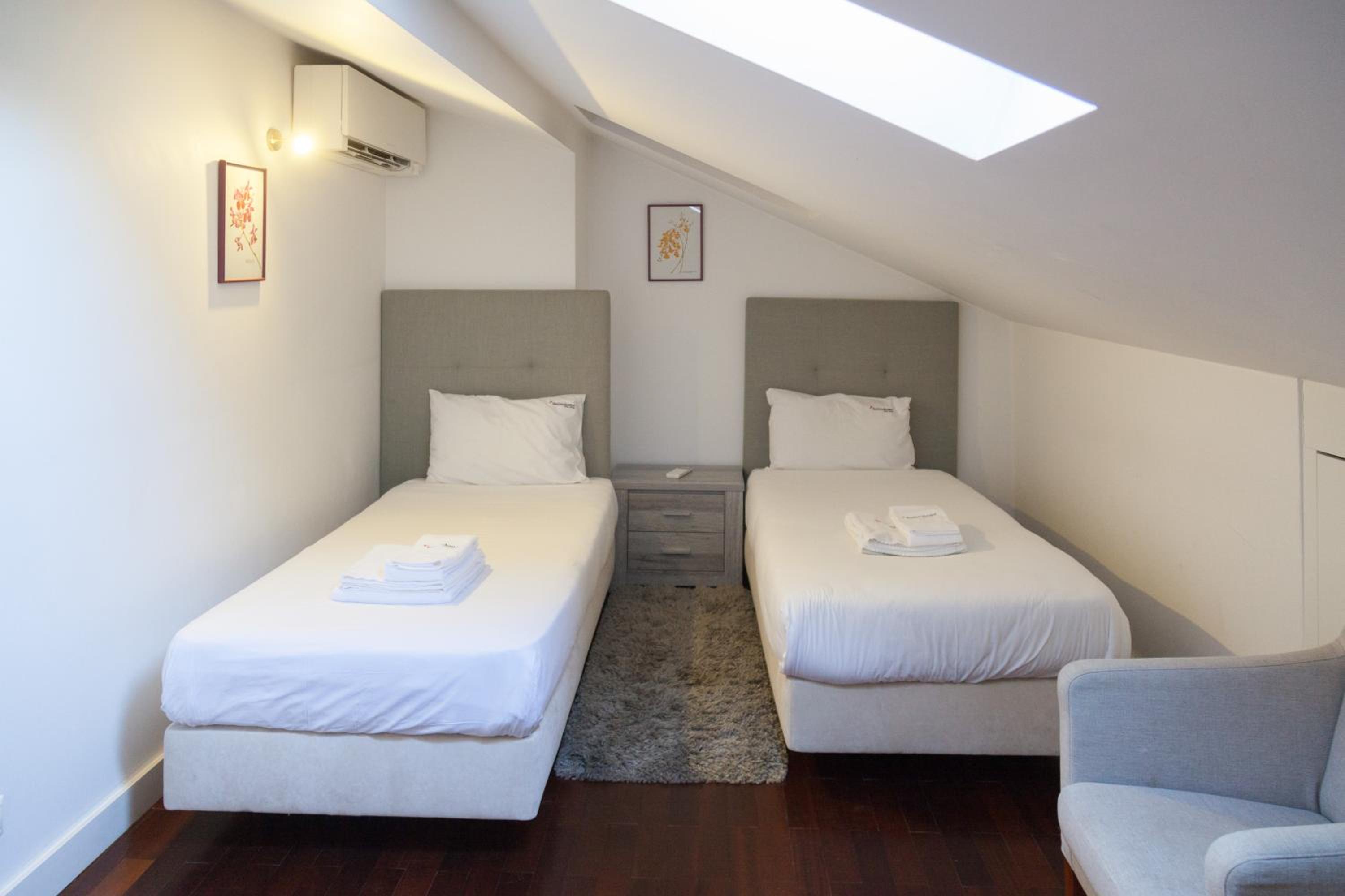 FLH Chiado Artsy Duplex