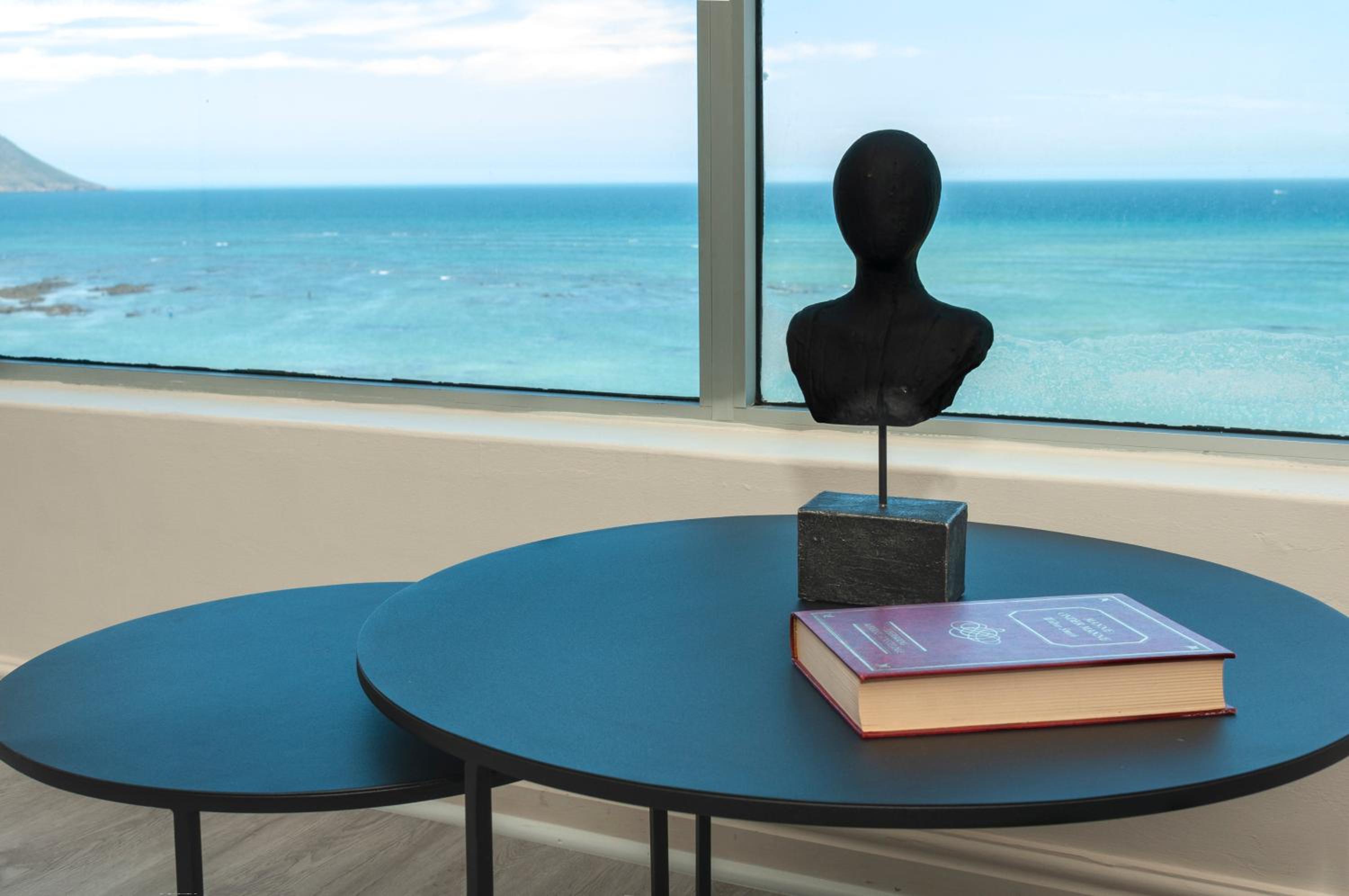 Ode at Sea view 5