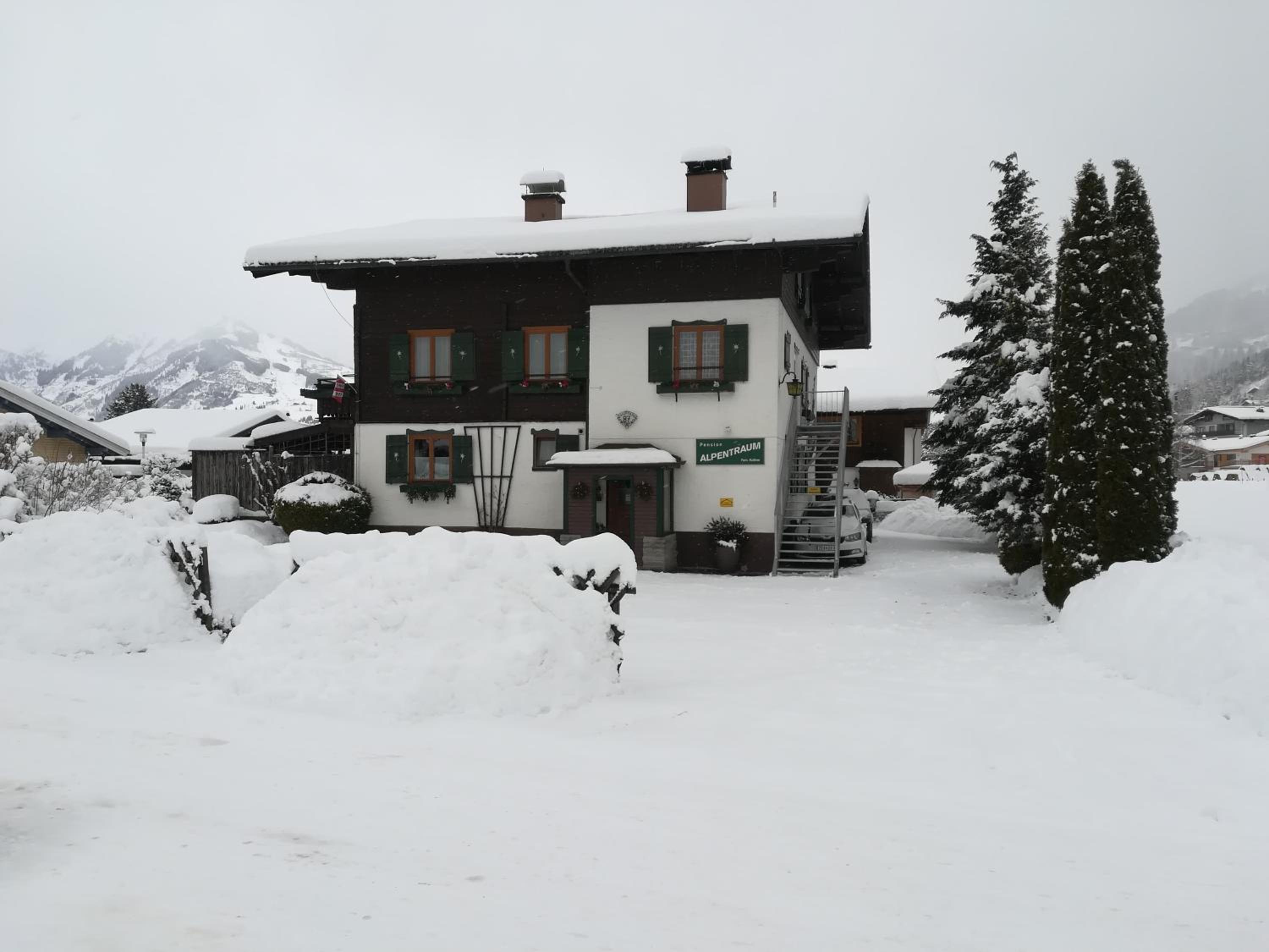 Pension Alpentraum