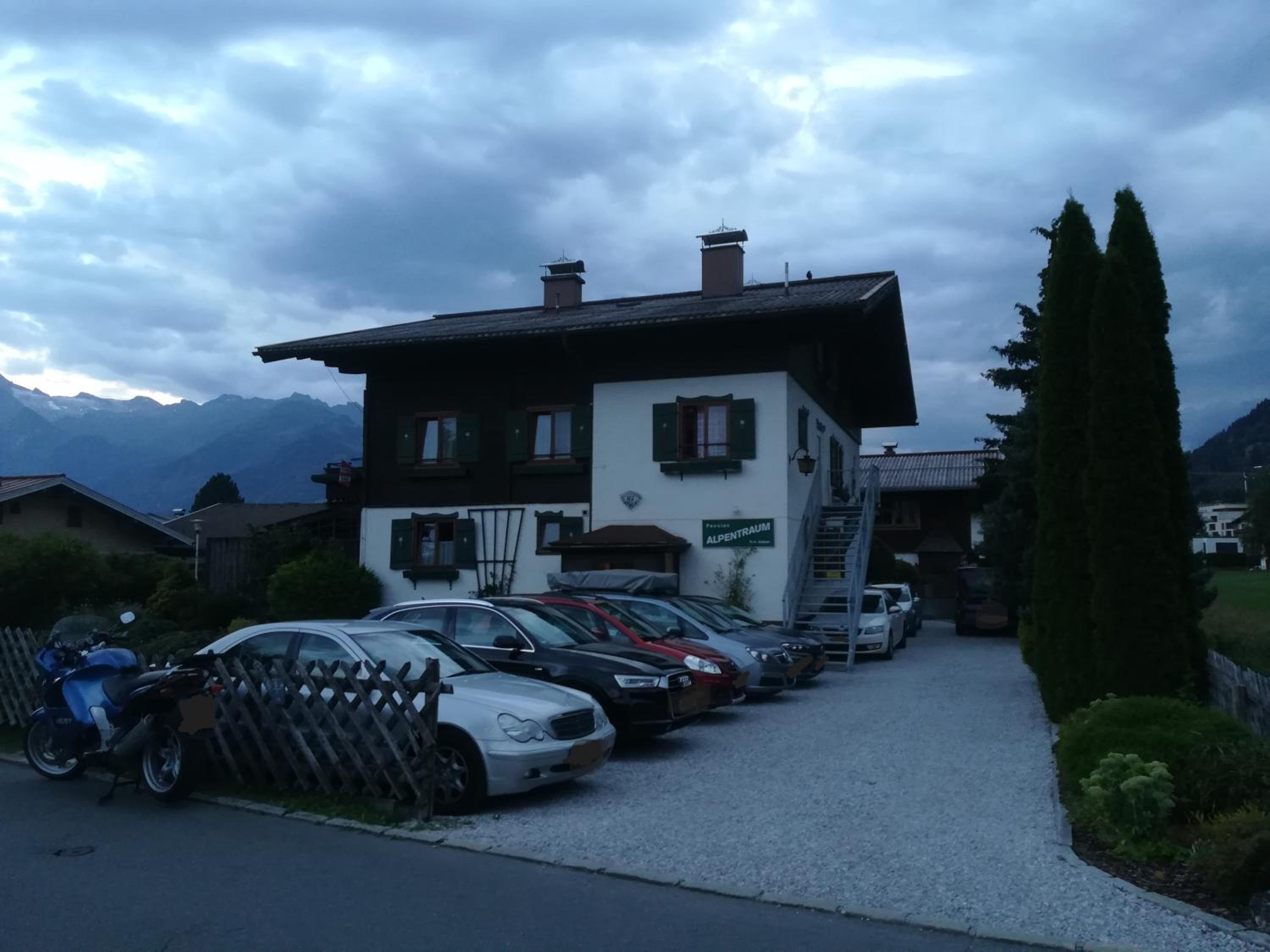Pension Alpentraum
