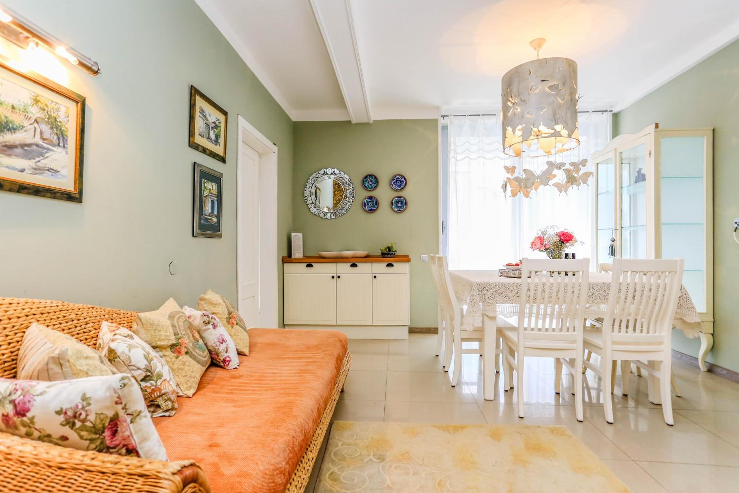 Villa Aurora view 4