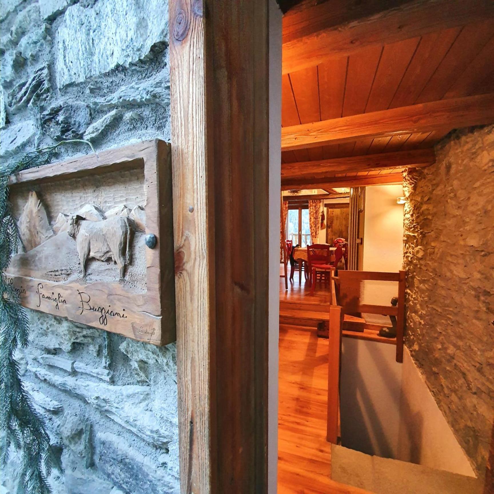 CHALET DI MONTAGNA, Valtournenche-Cervinia view 2
