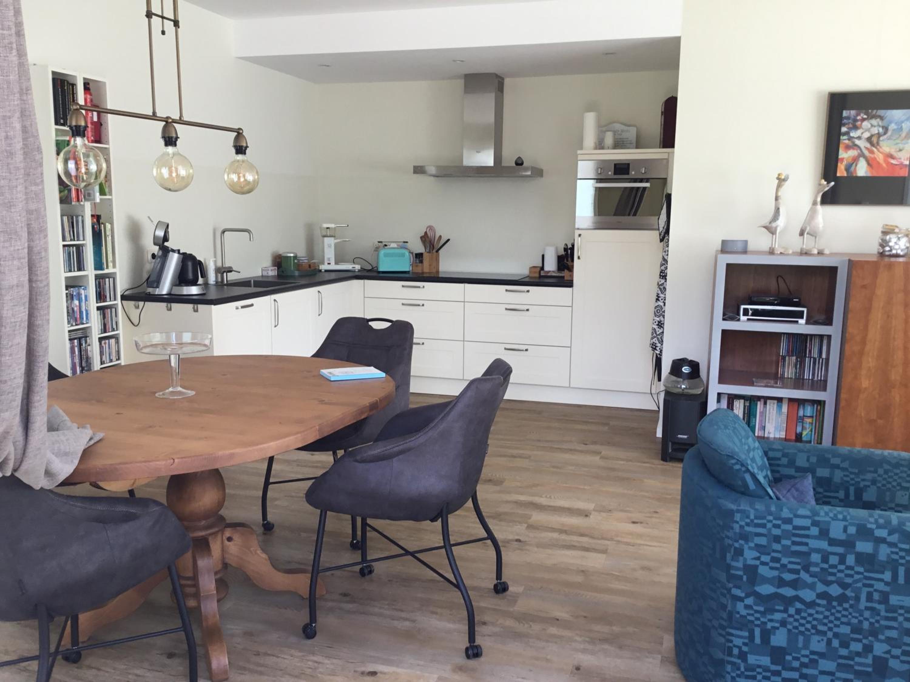 Genieten in een luxe vakantiewoning, dichtbij het IJsselmeer en strand view 4