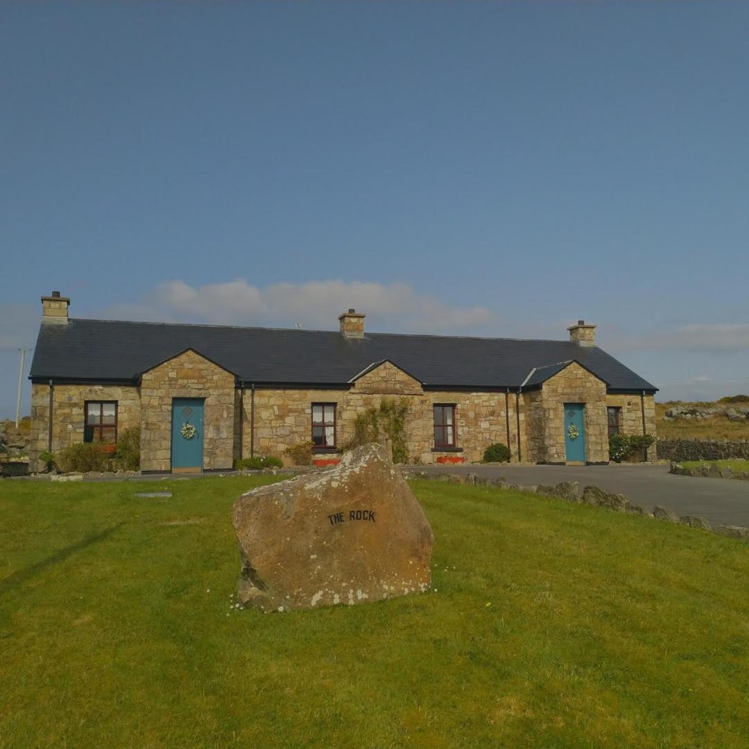 Hotel Creevy Cottages - Image 1