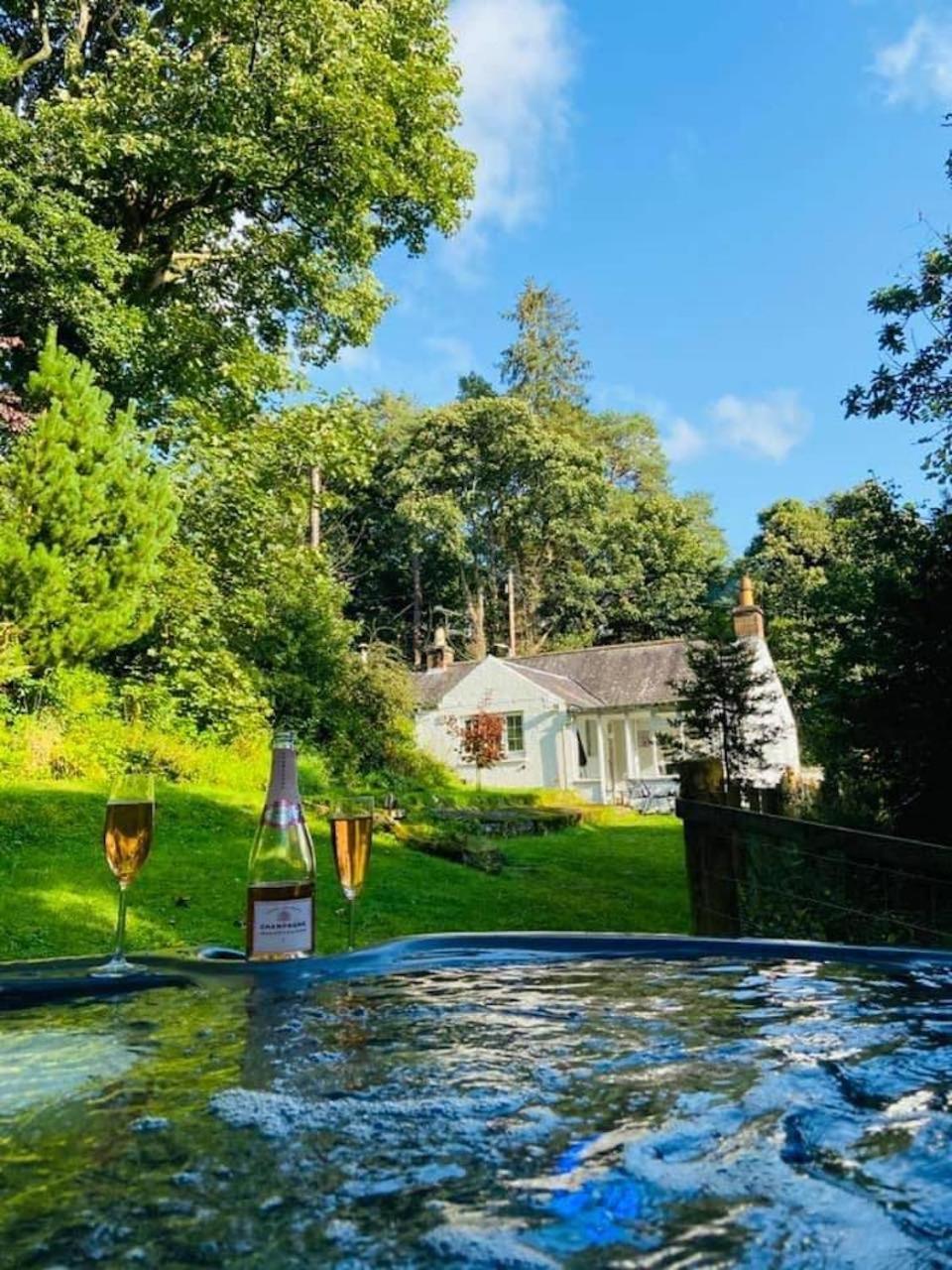 Scaurbridge Cottage with Hot Tub and Sauna view 5