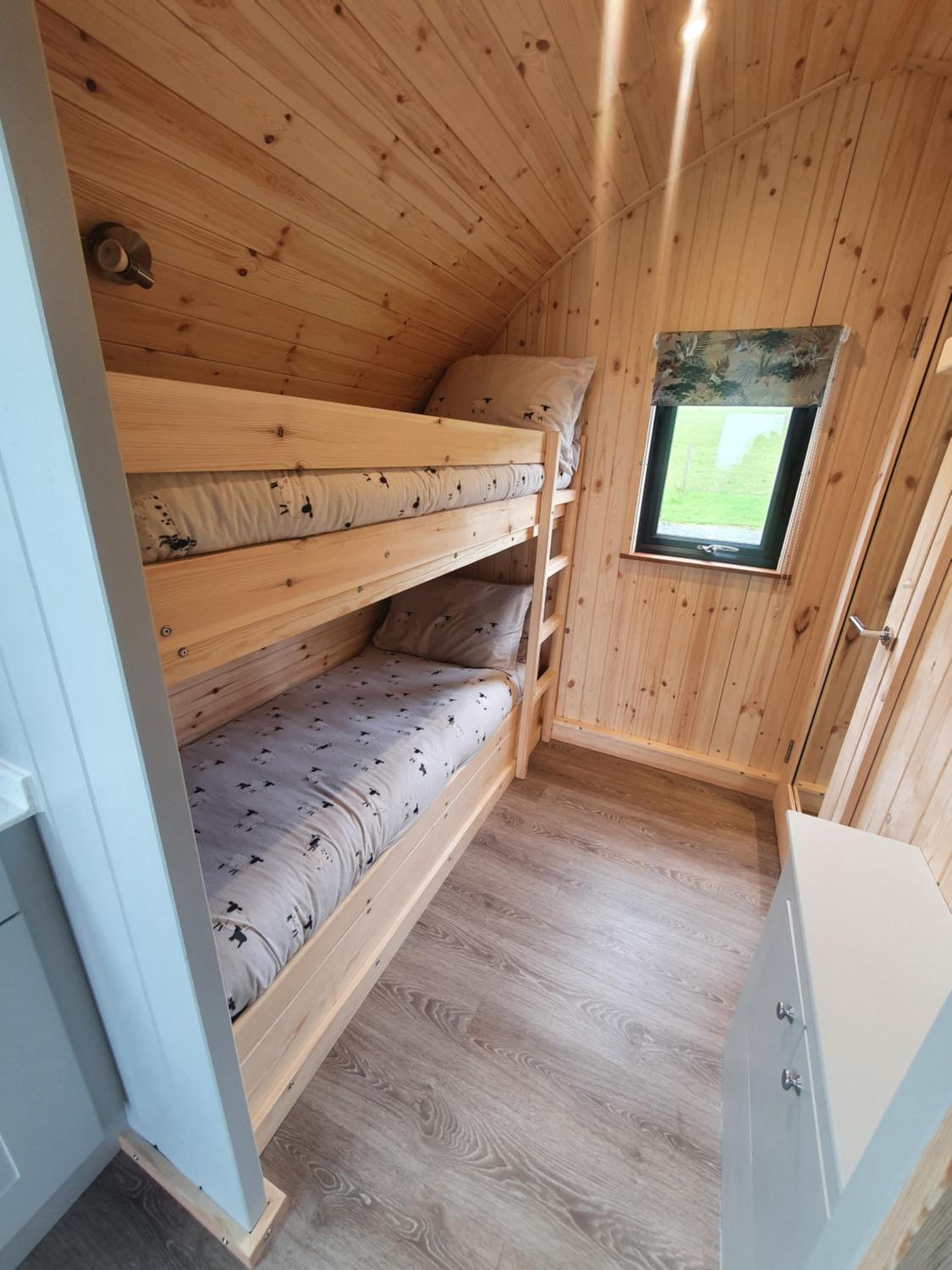 Lilly's Lodges Orkney Robin Lodge view 5