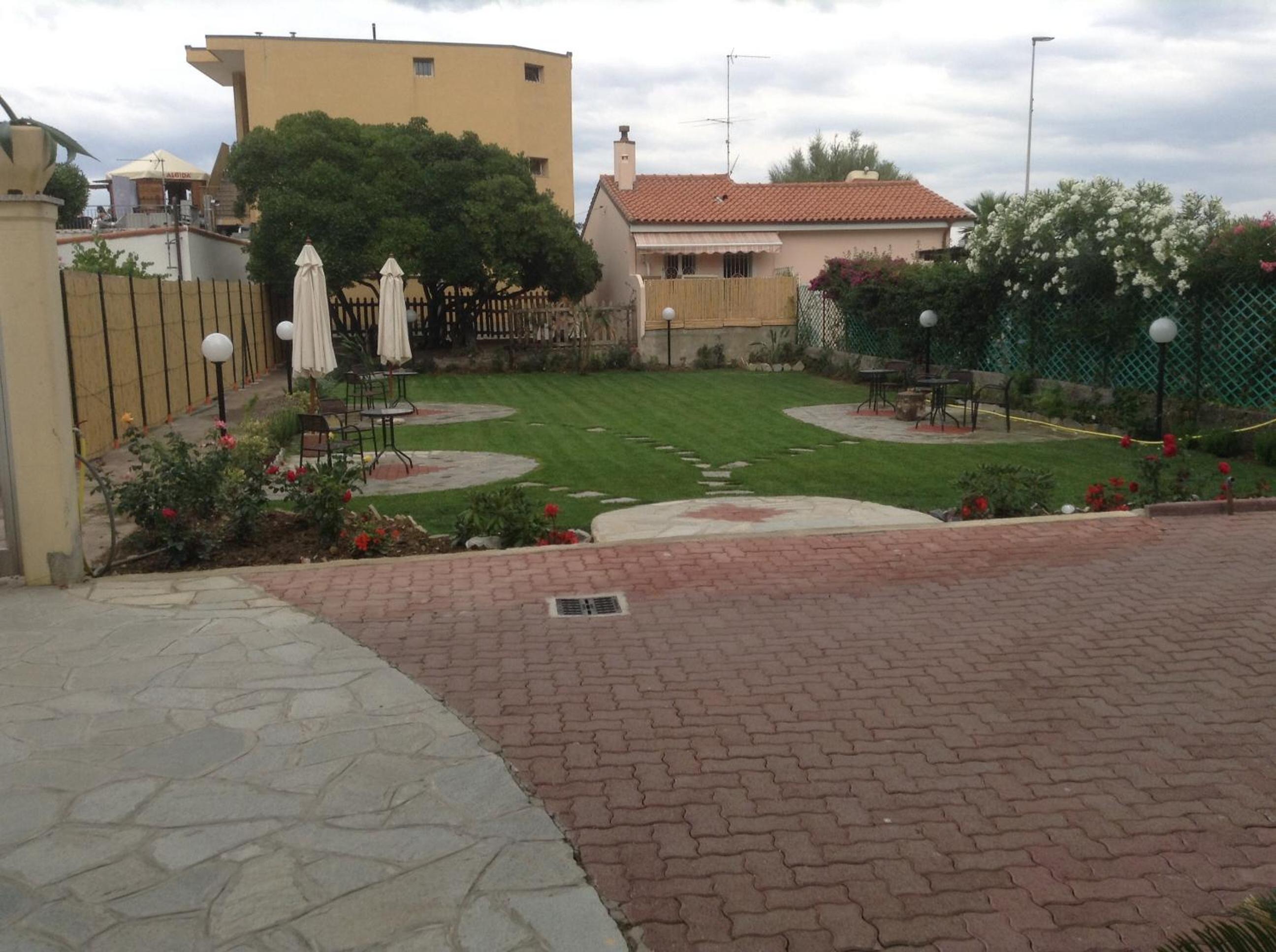 Photo 42