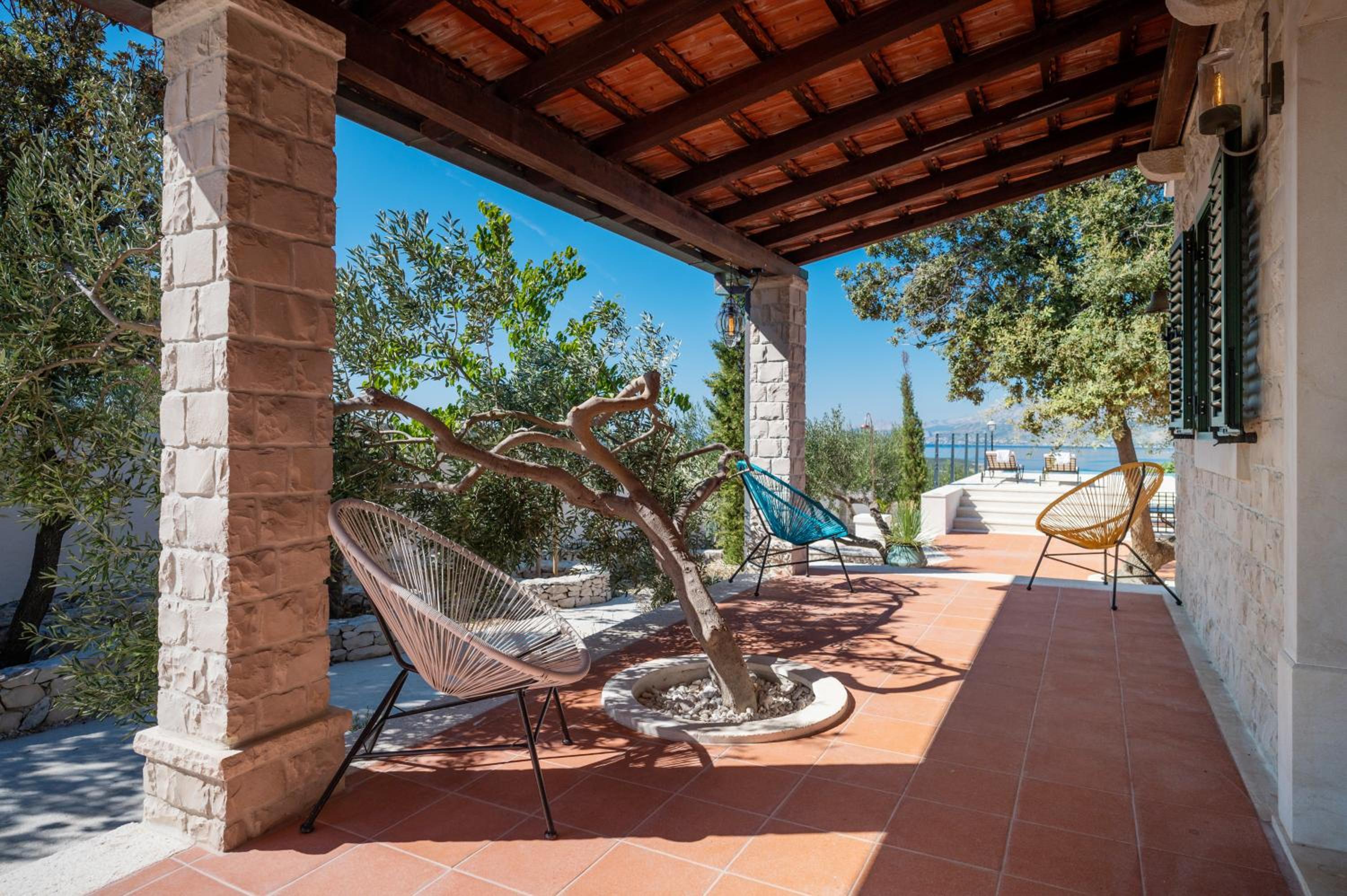 Olive Park House Brač view 5