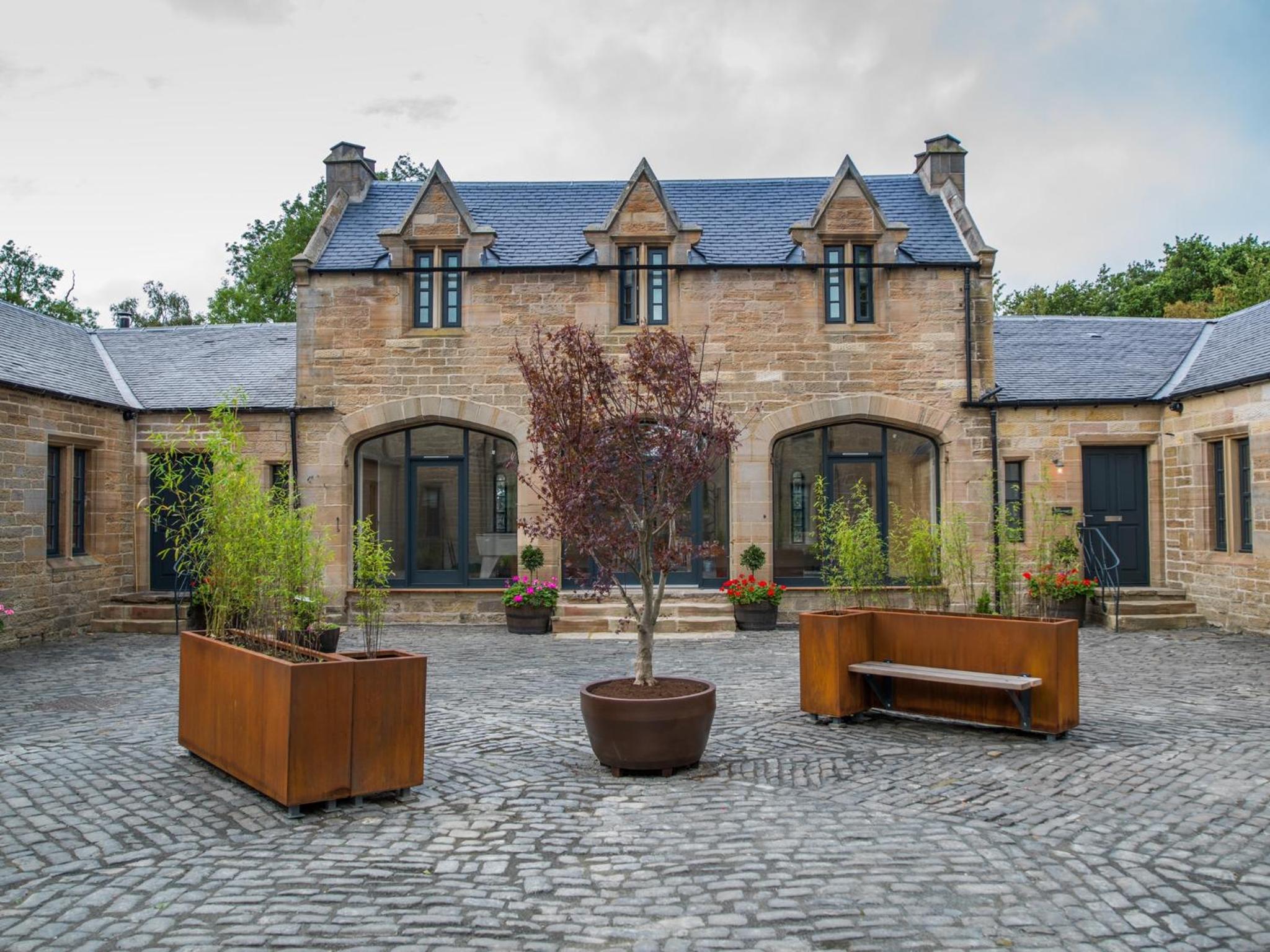 Coach House Ratho Park Steading view 3