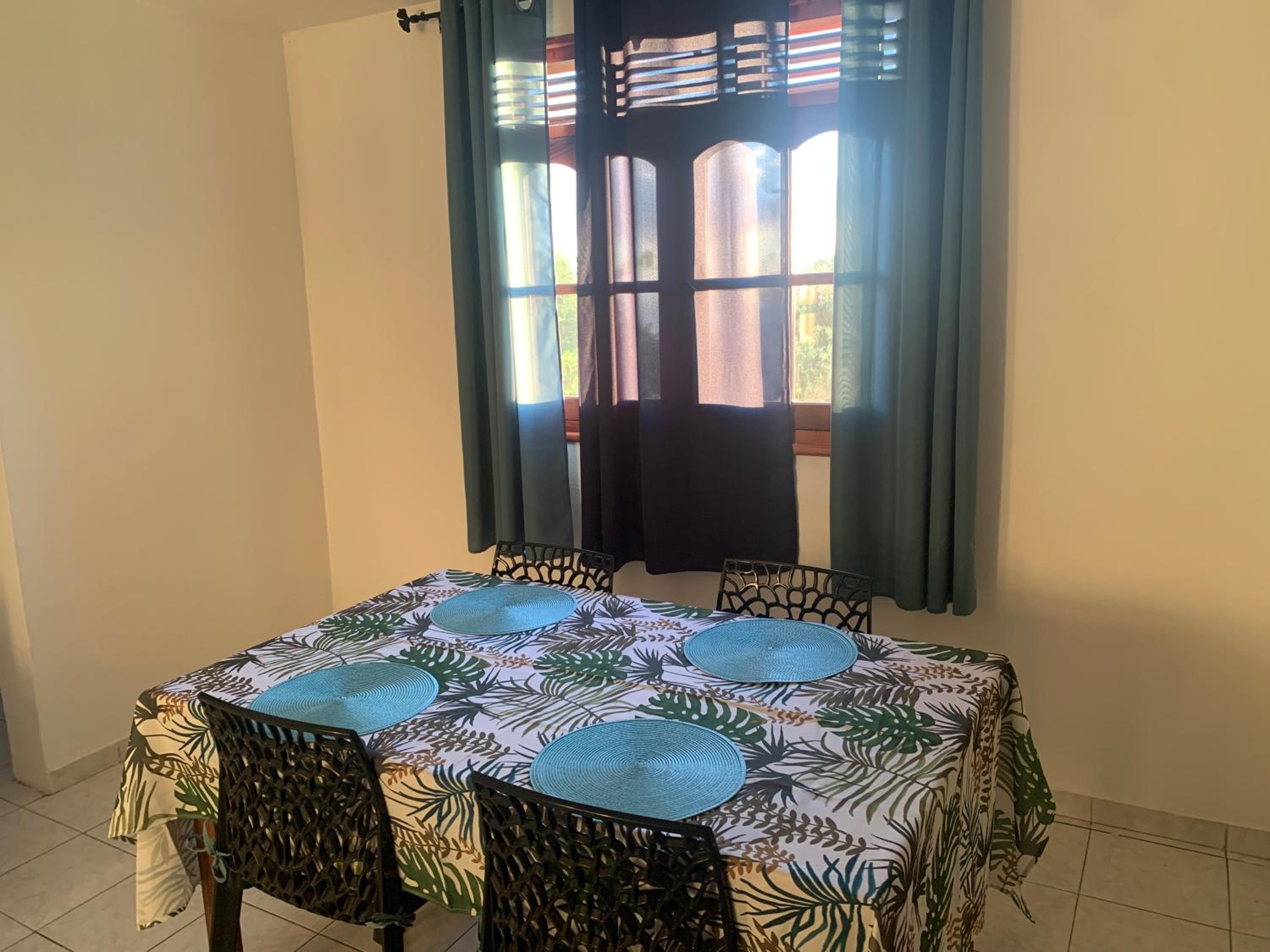 Villa Karata Appartement T3 avec Spa et vue sur mer BAILLIF Basse-Terre view 5