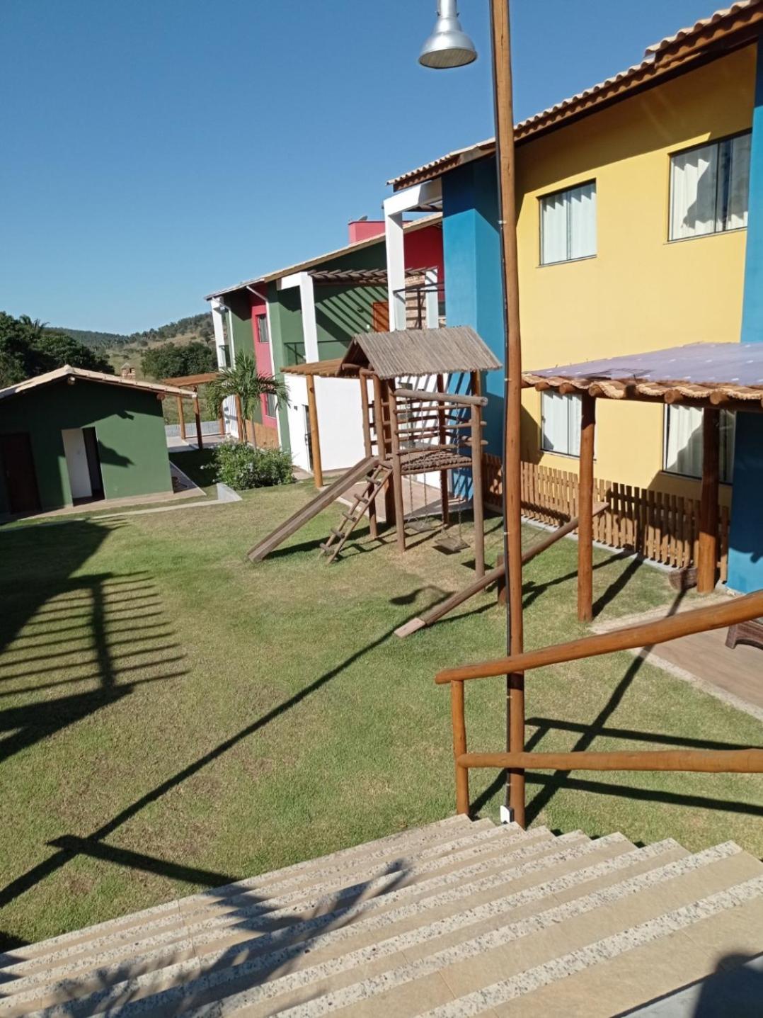 Casa em Village Jardim Itaitu