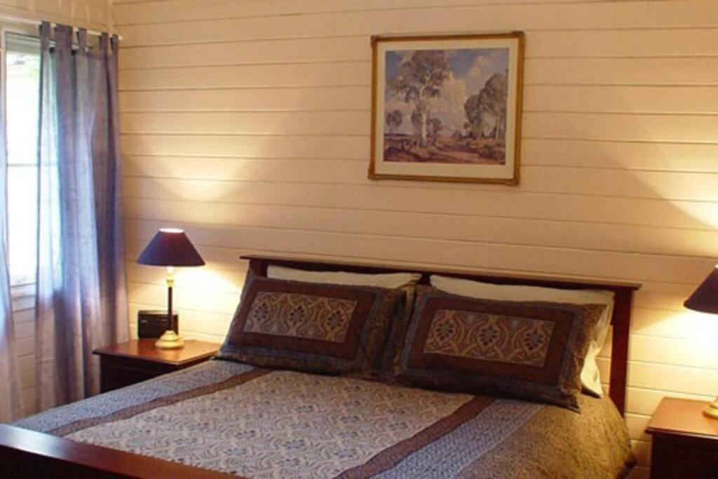 Dowling Cottage - tranquil haven in Blackheath
