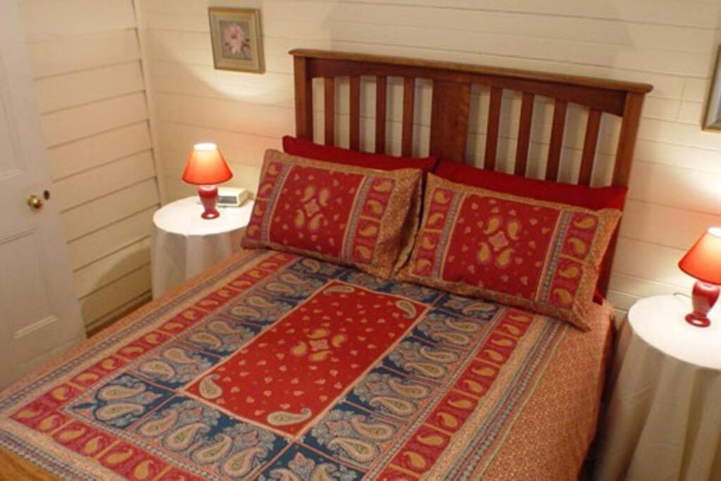 Dowling Cottage - tranquil haven in Blackheath