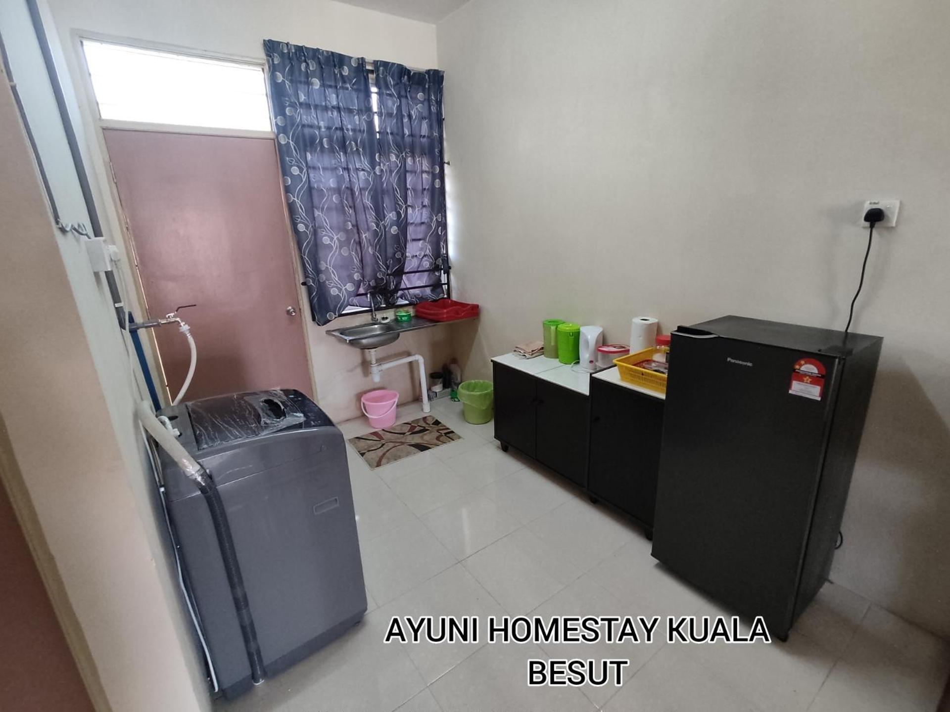 AYUNI HOMESTAY KUALA BESUT TERENGGANU photo 2