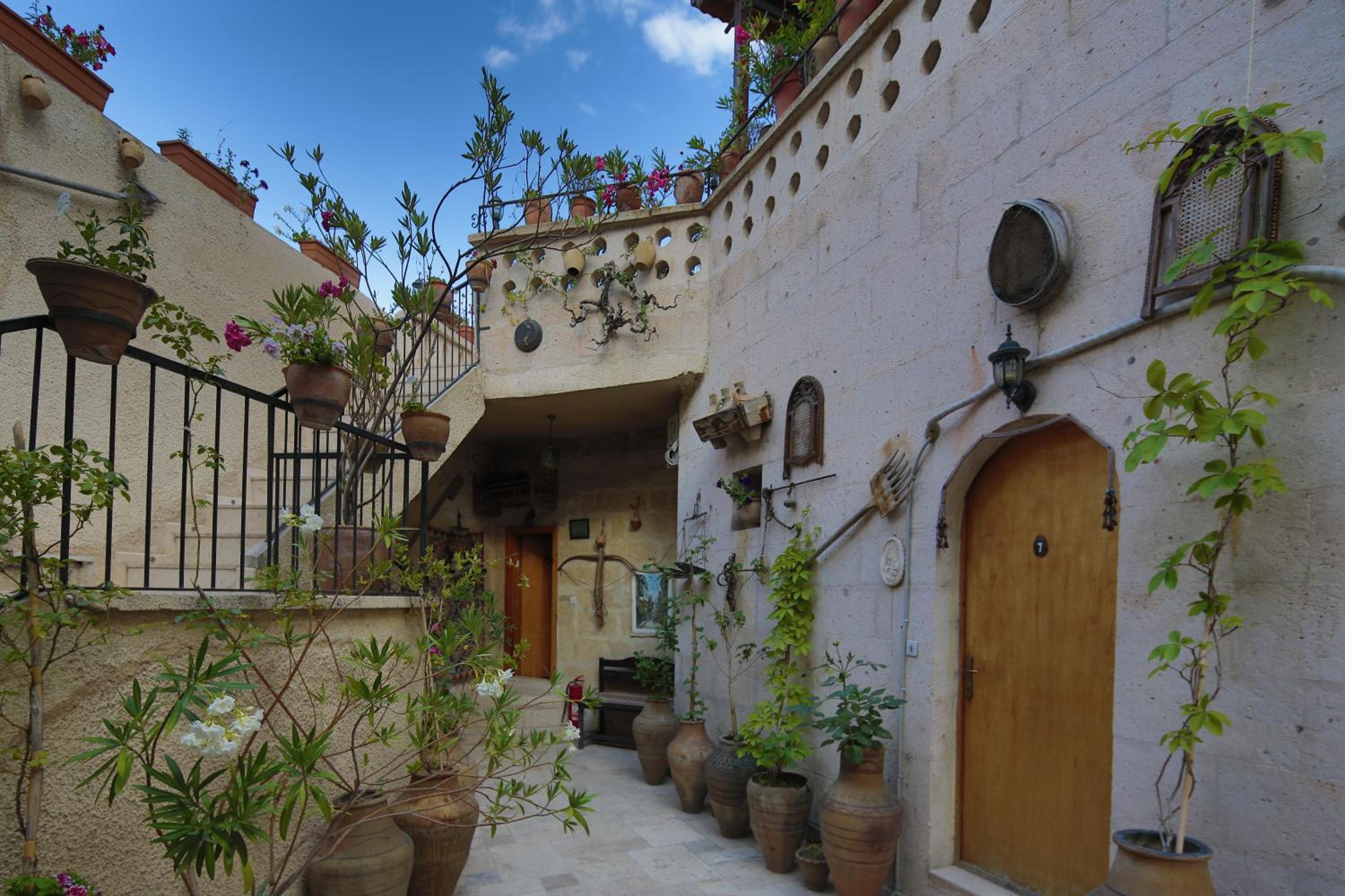 Kookaburra Hotel - Image 49