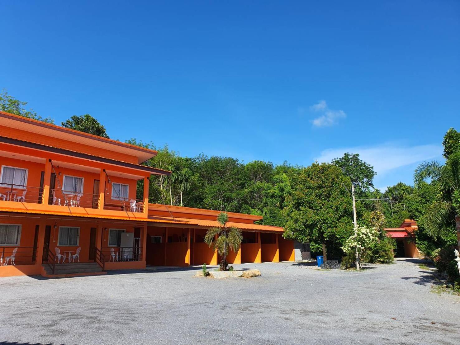 At Sichon Resort
