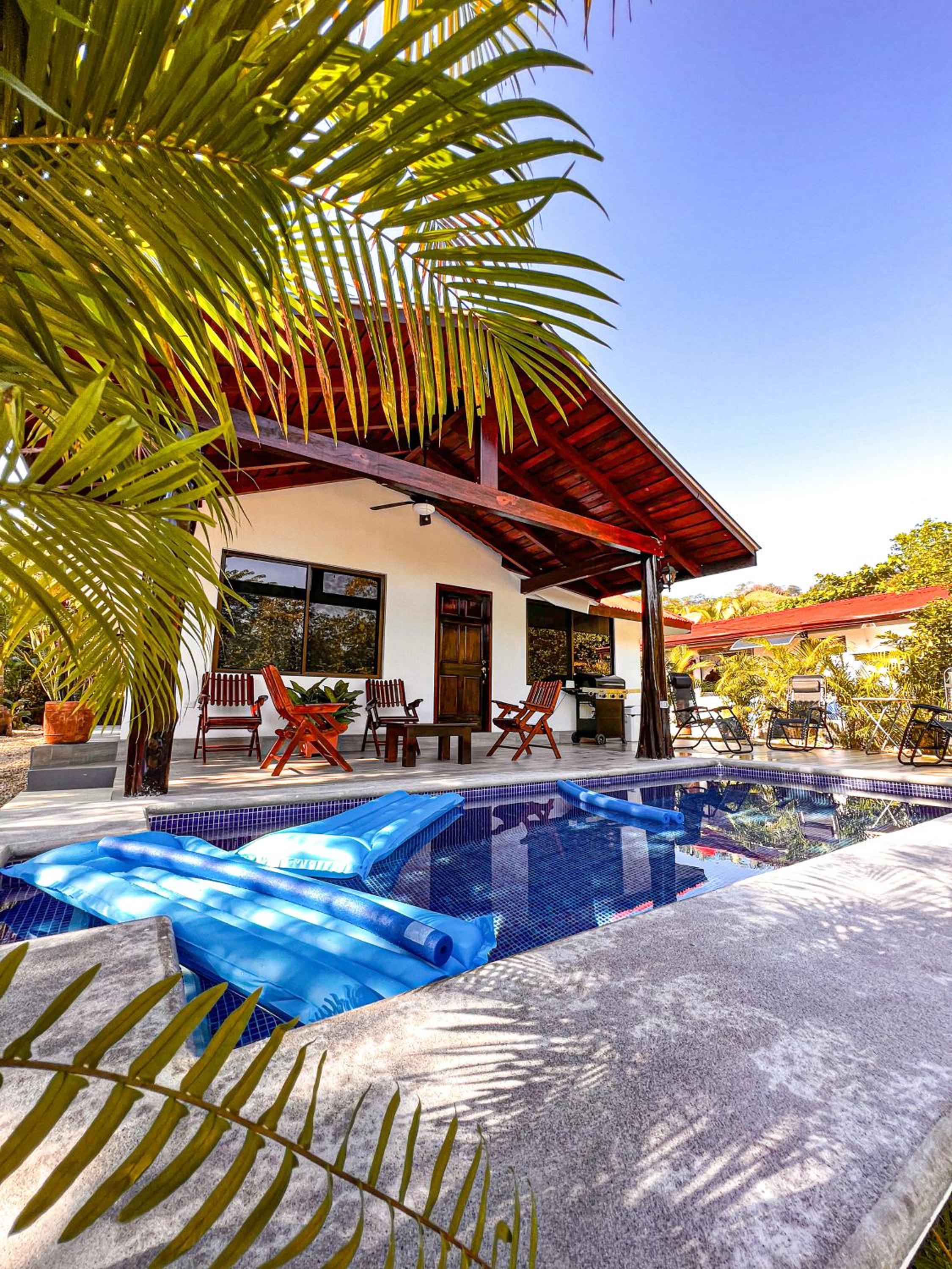 Hotel Casa Los Ninos - Image 1