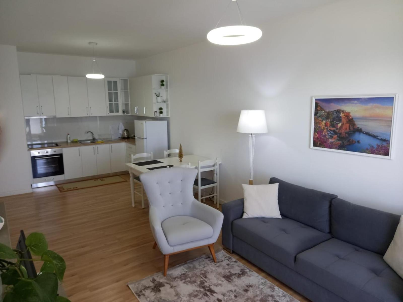 Hermes Apartment