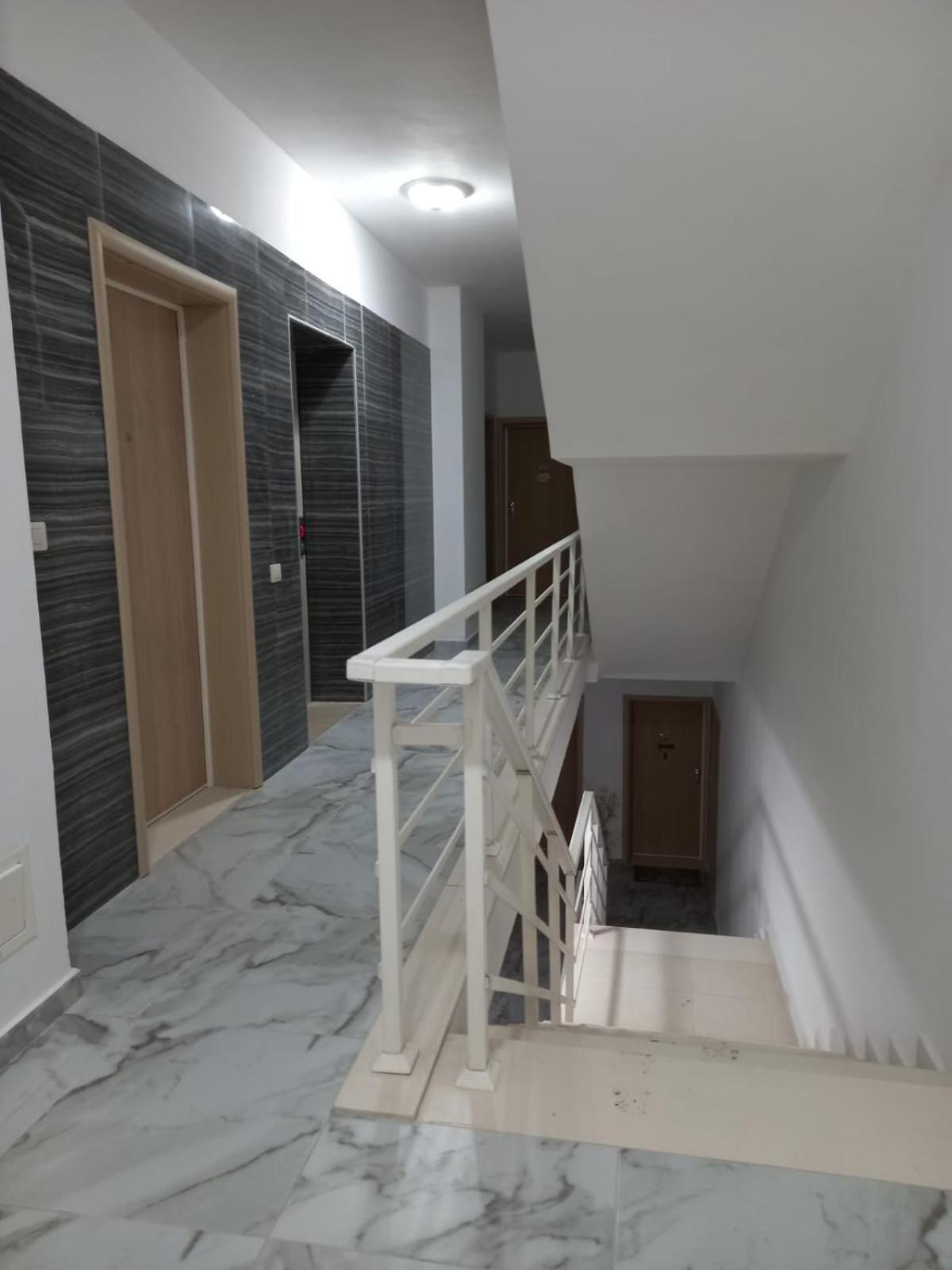 Hermes Apartment