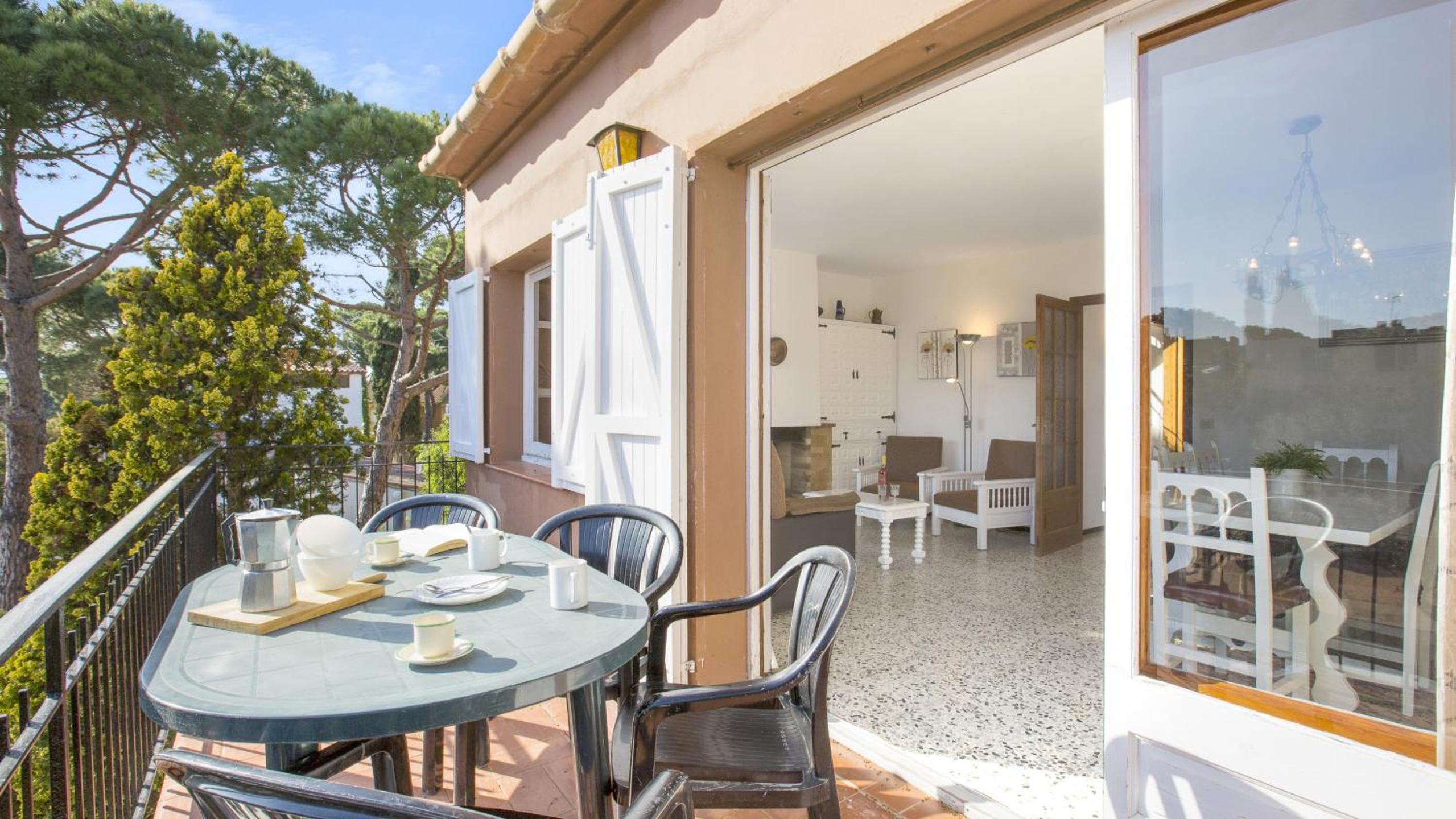 1Benet 1 - Calella de Palafrugell view 5