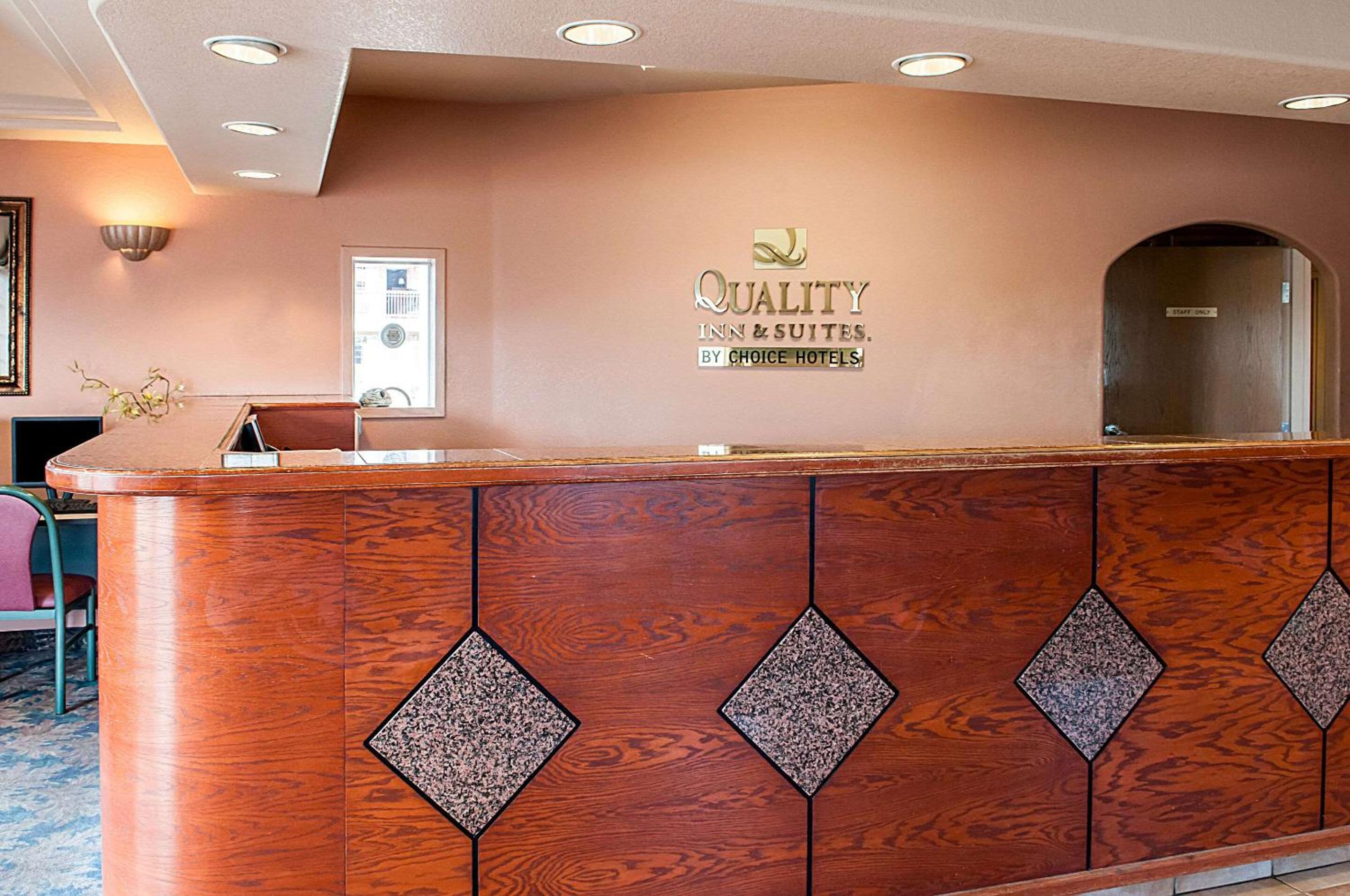 Quality Inn & Suites Las Cruces - University Area view 5