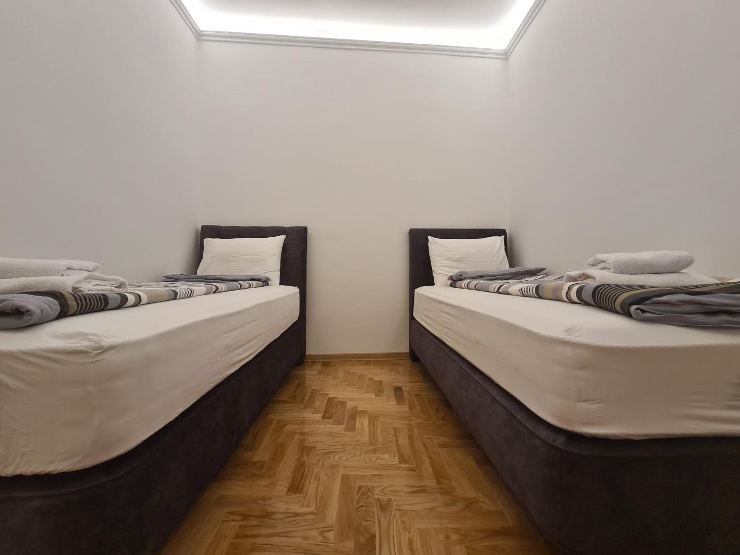 Crown apartment - Your most comfortable stay view 5