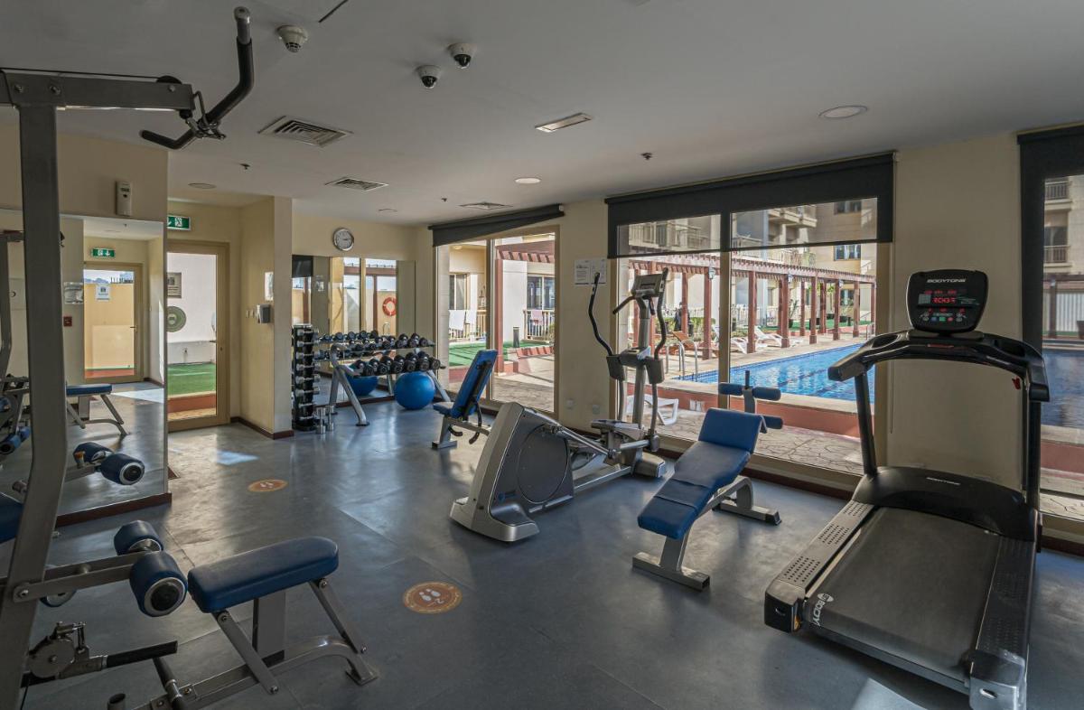 HiGuests - Luxurious 1BR Apartment with balcony in JVC