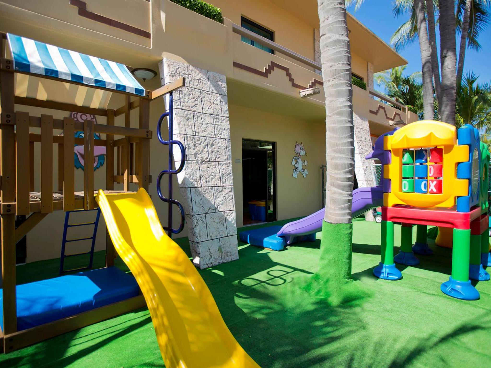 Paradise Village - Property Image 13