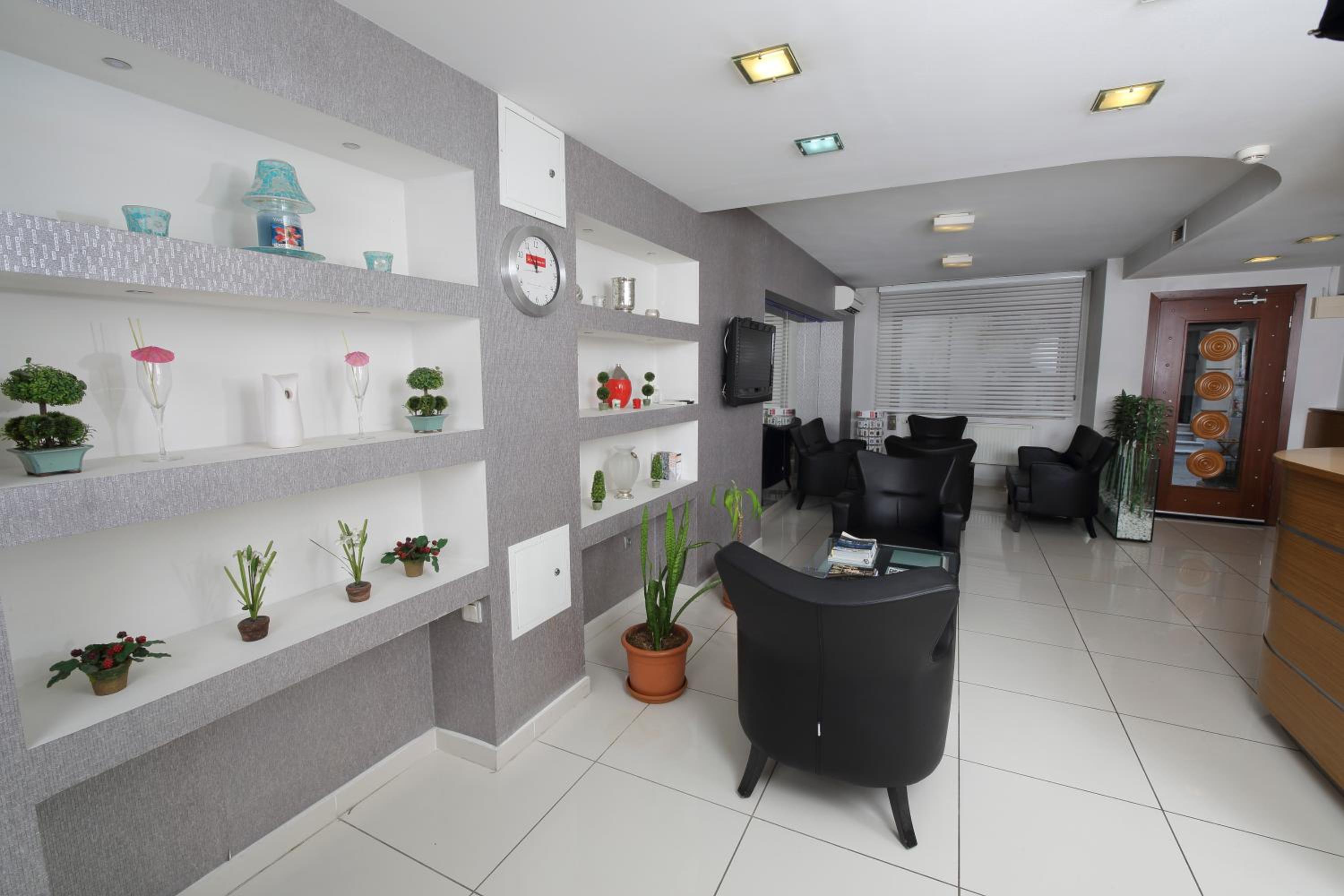 Entes Apart - Image 19