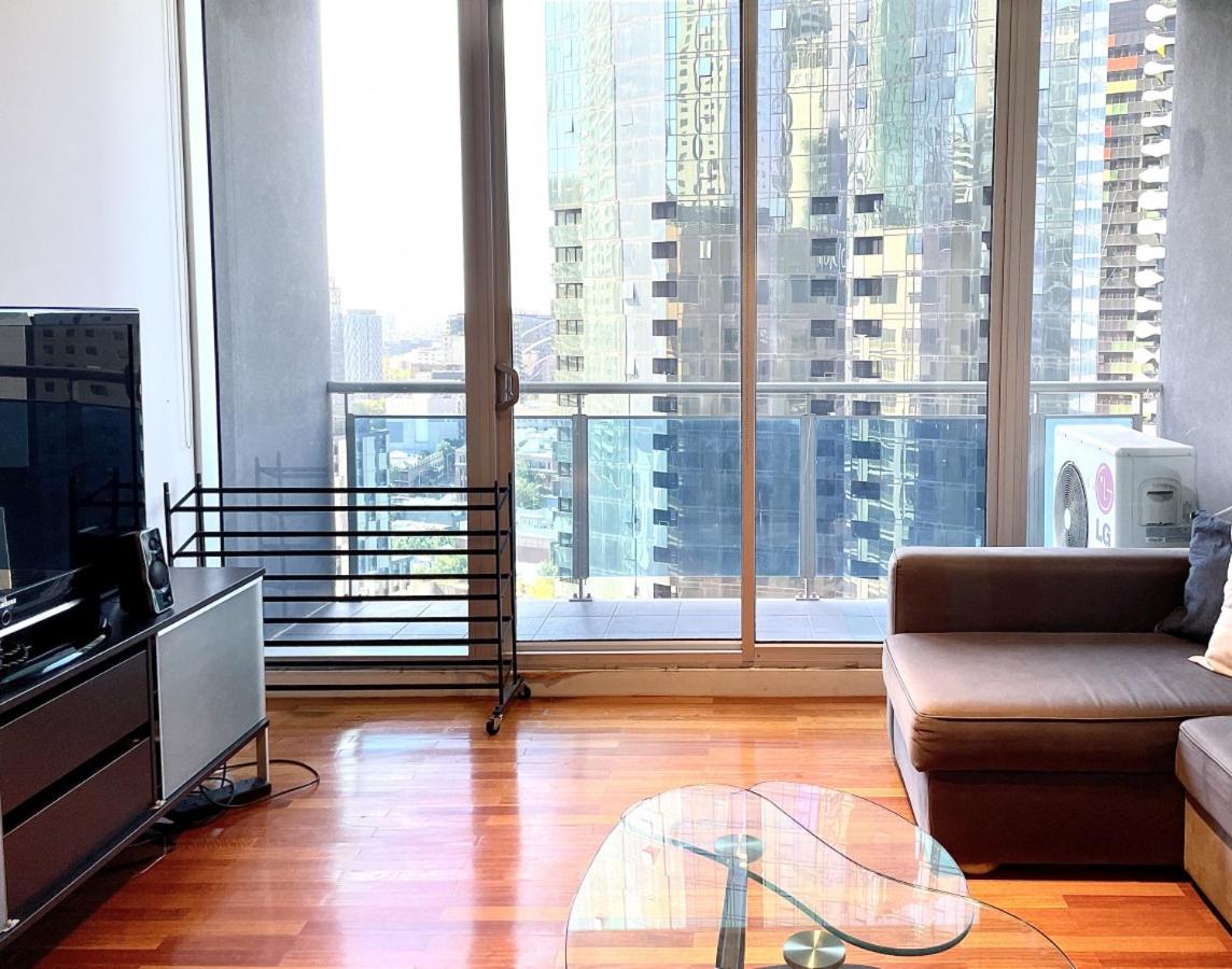 Readyset Apartments at Verve