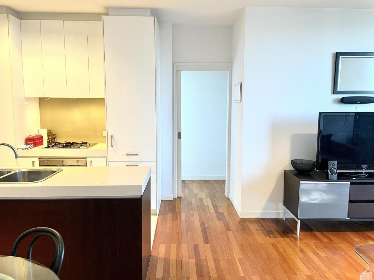 Readyset Apartments at Verve