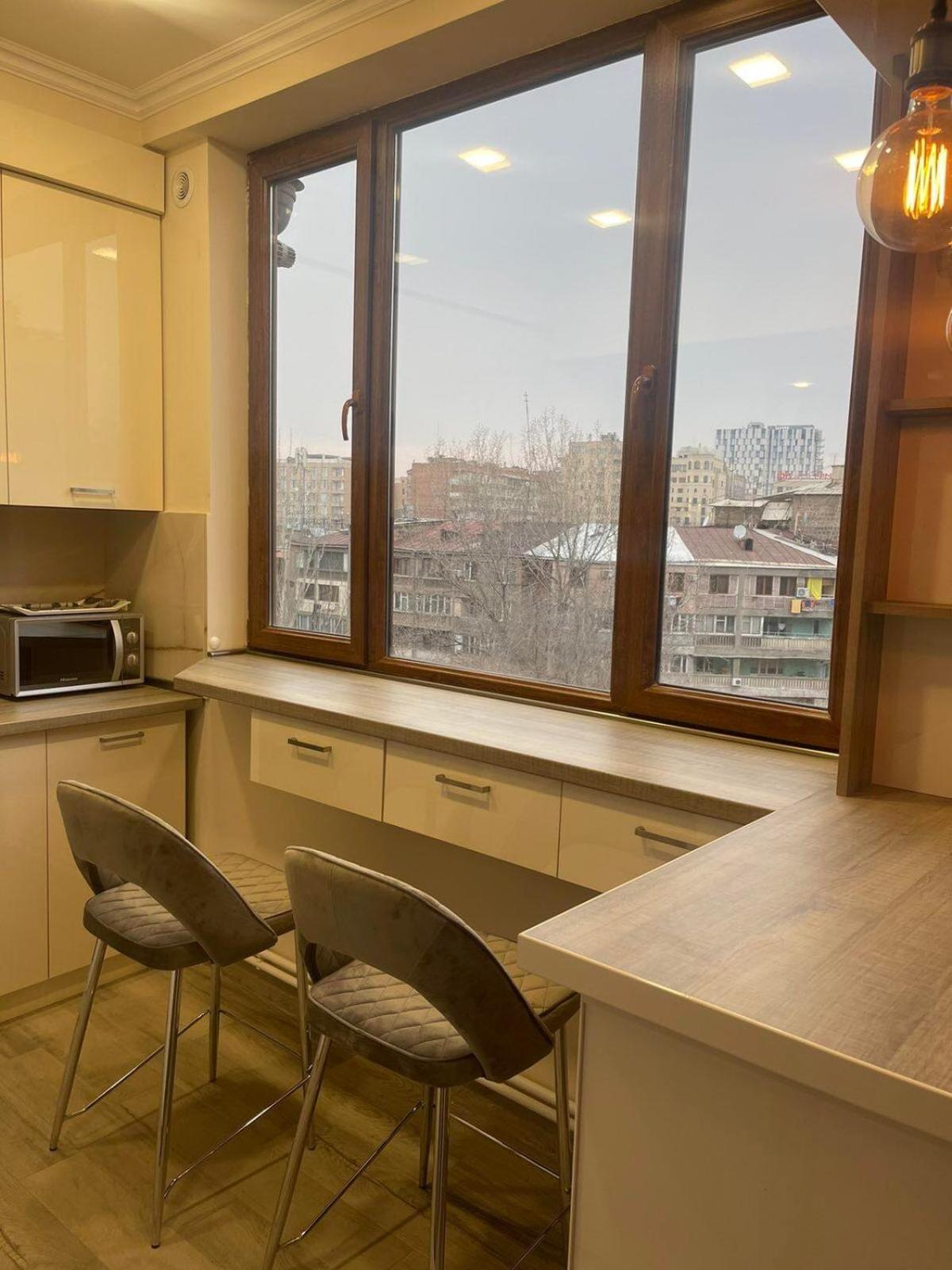 Deluxe apartment in the city center