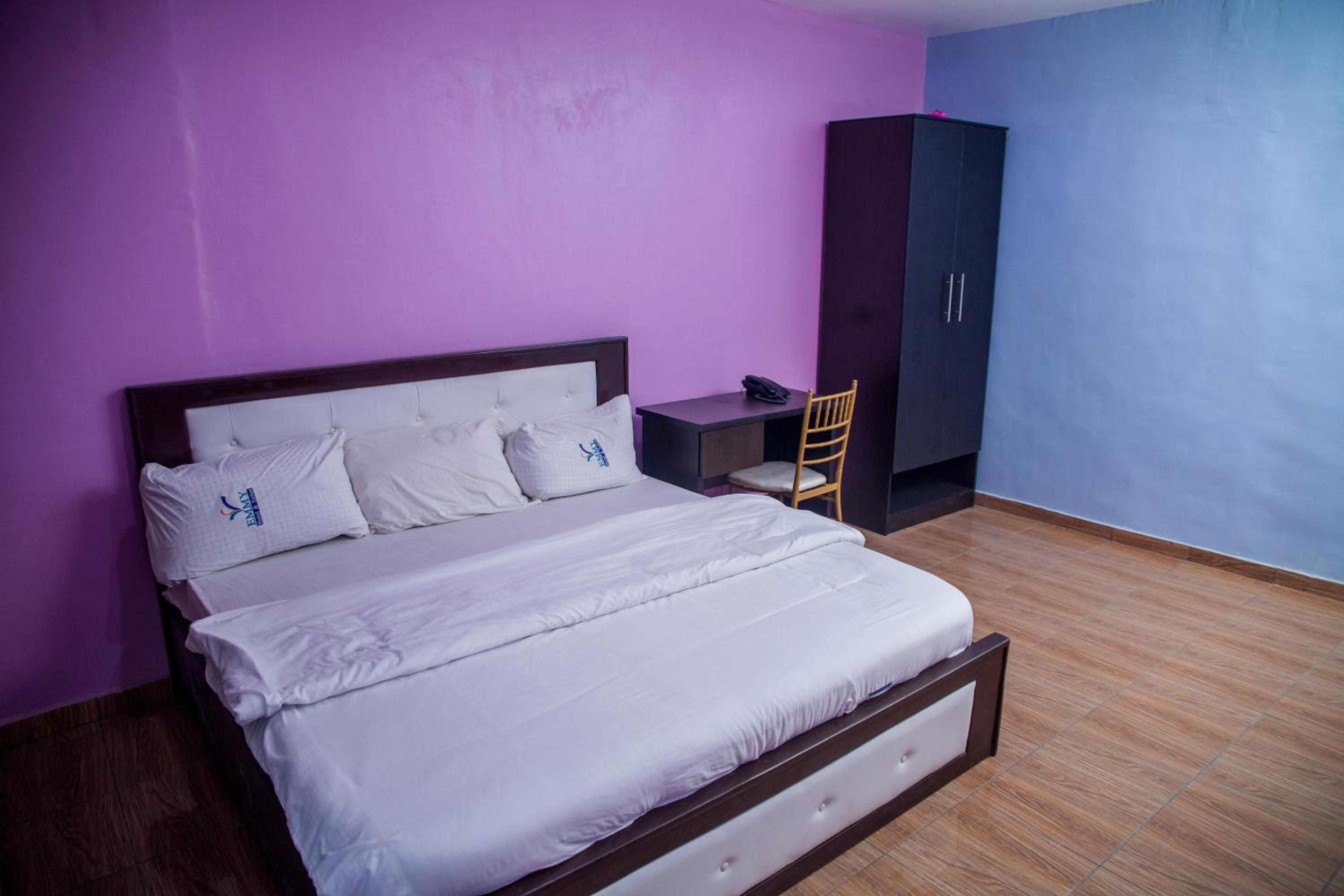 Emmy Hotels & Suites