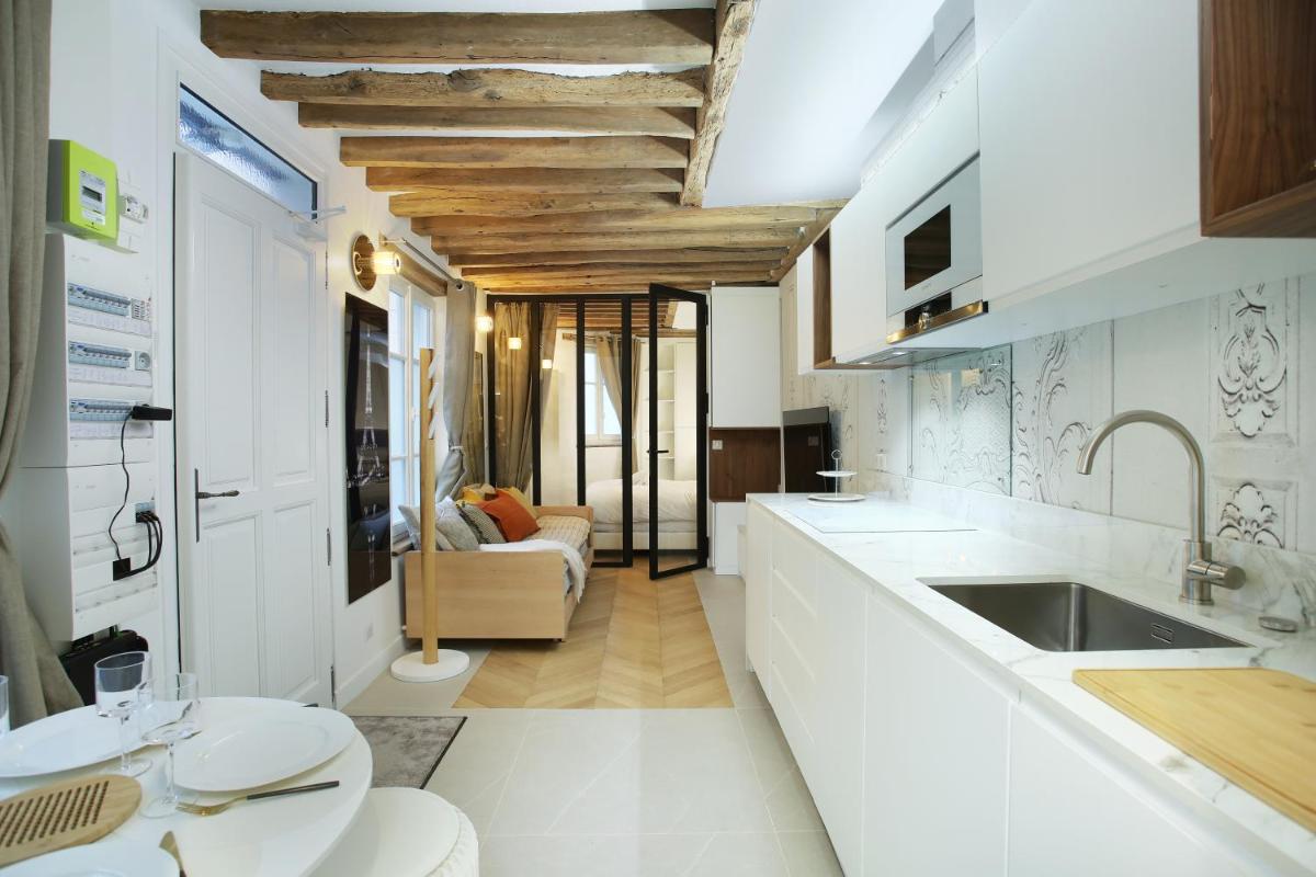 Superb apartment Place des Vosges Le Marais (Charles V) en Paris