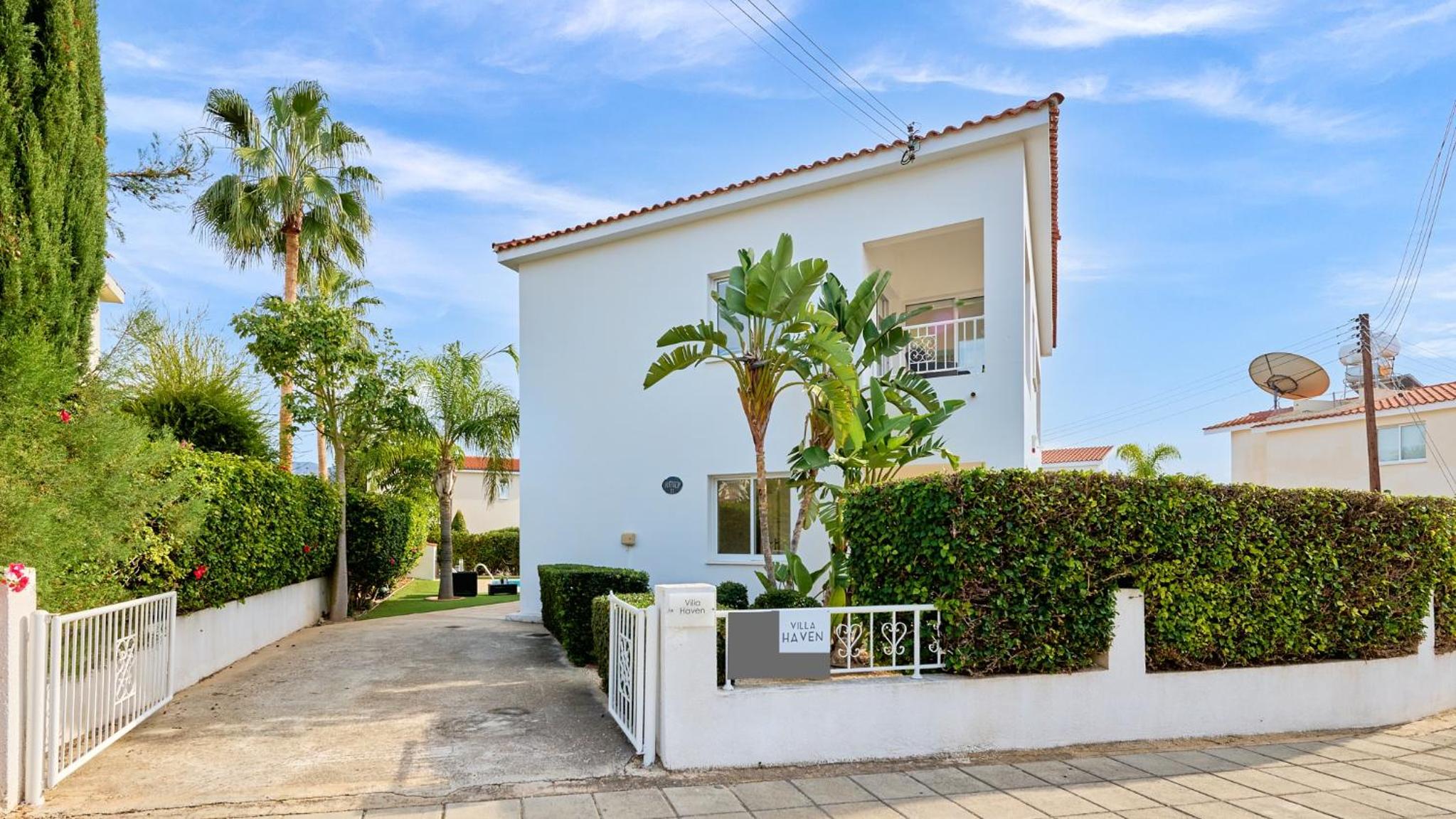 Villa Haven by Ezoria Villas