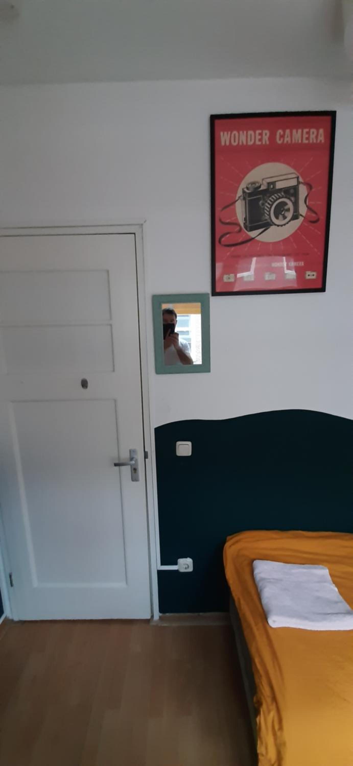 MICHELLE, not for parties, not a hotel, room with shared bathroom, no kitchen photo 4