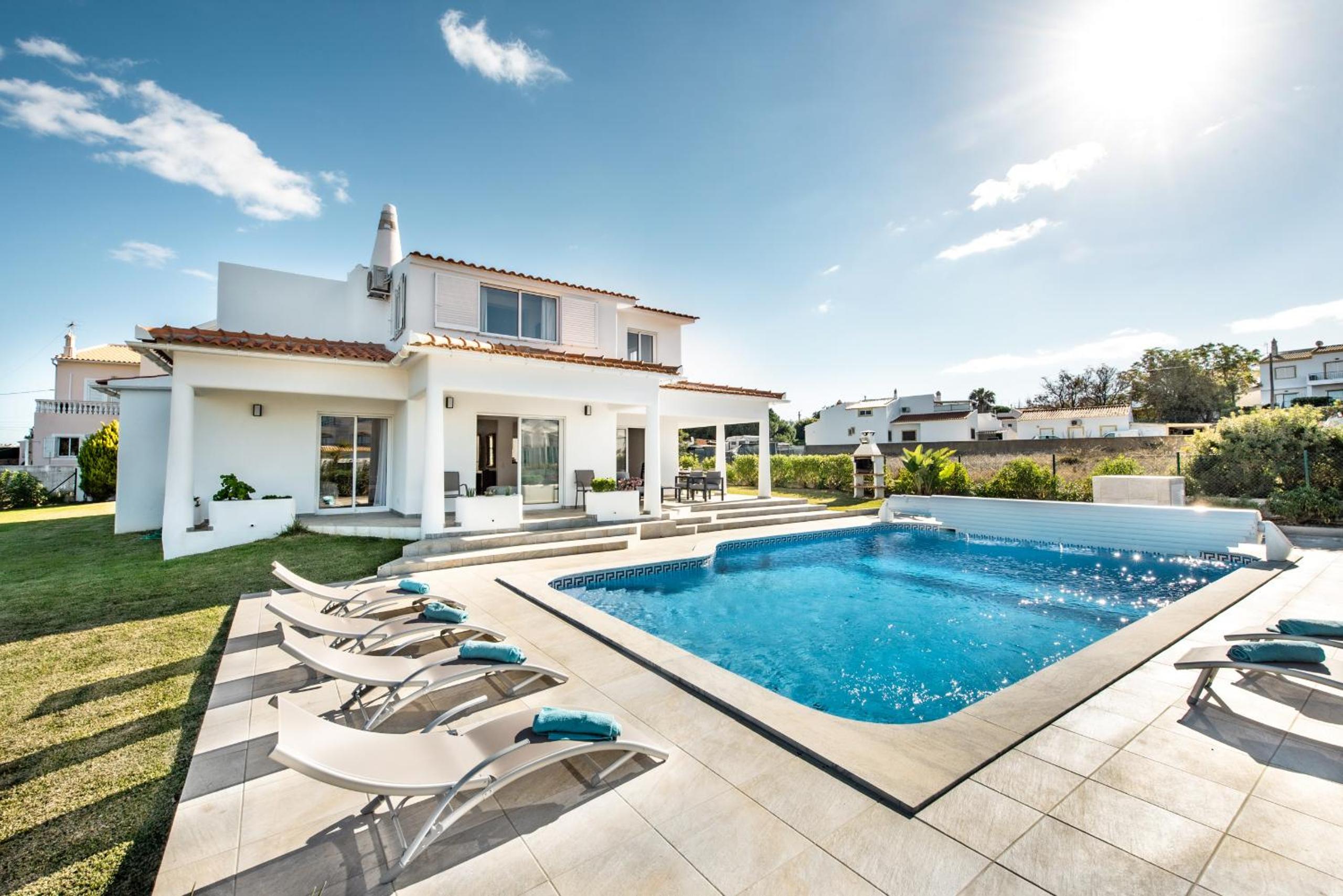 Silva by Algarve Villa Holidays view 4