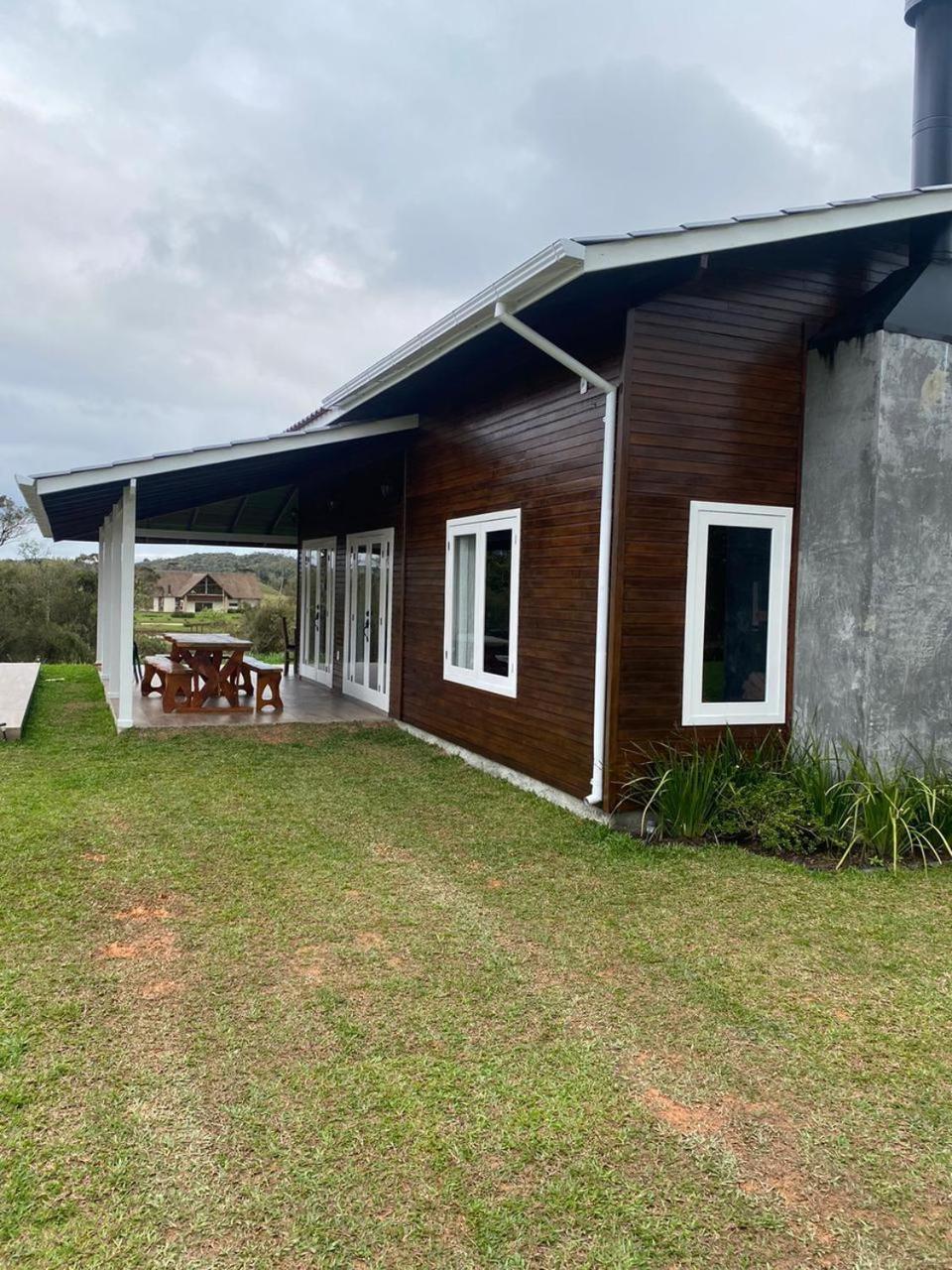 Cabana Guimarães