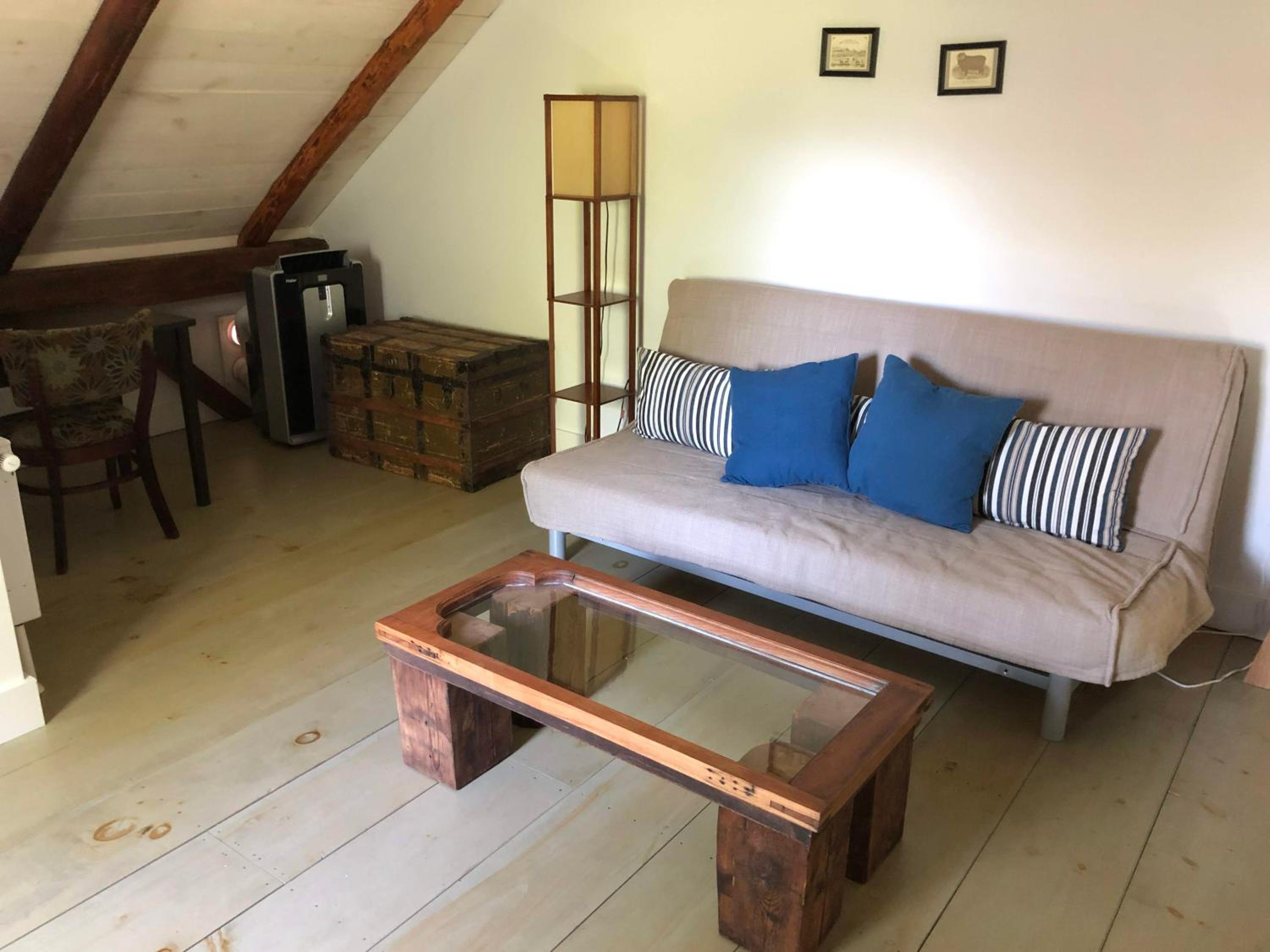 Shoreham Inn Bed & Breakfast