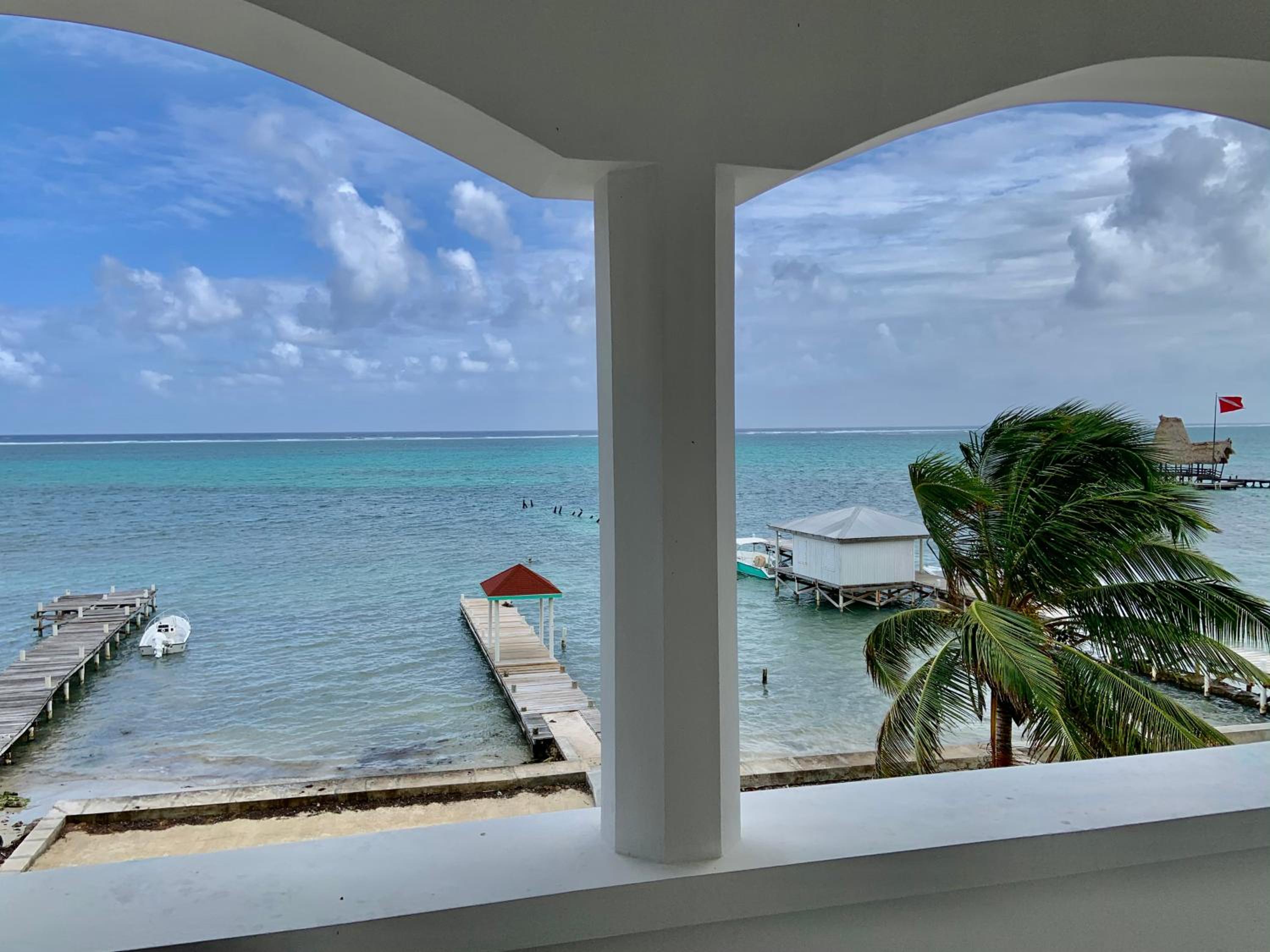 Belizian Reef Suites