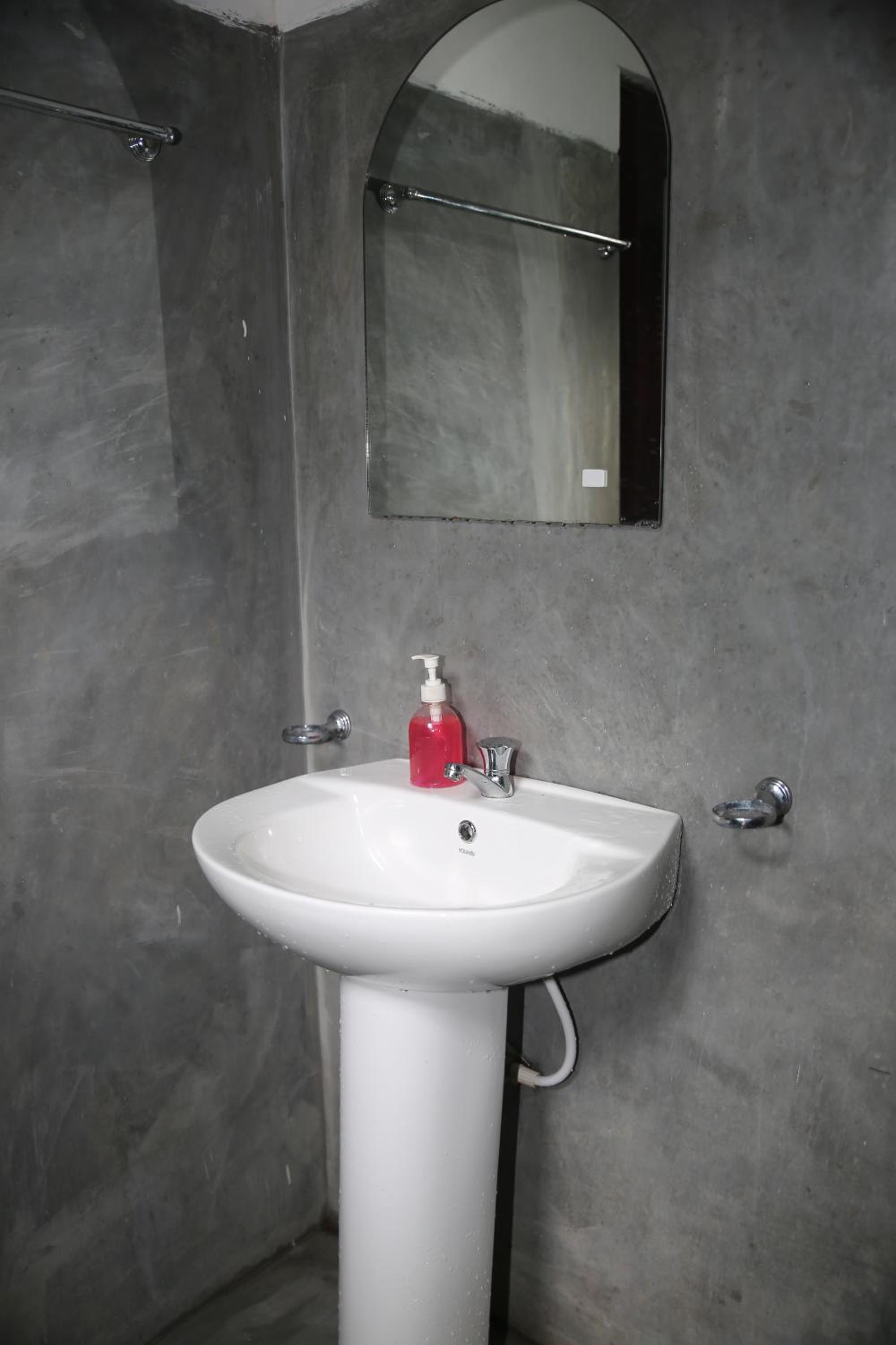 Photo 42