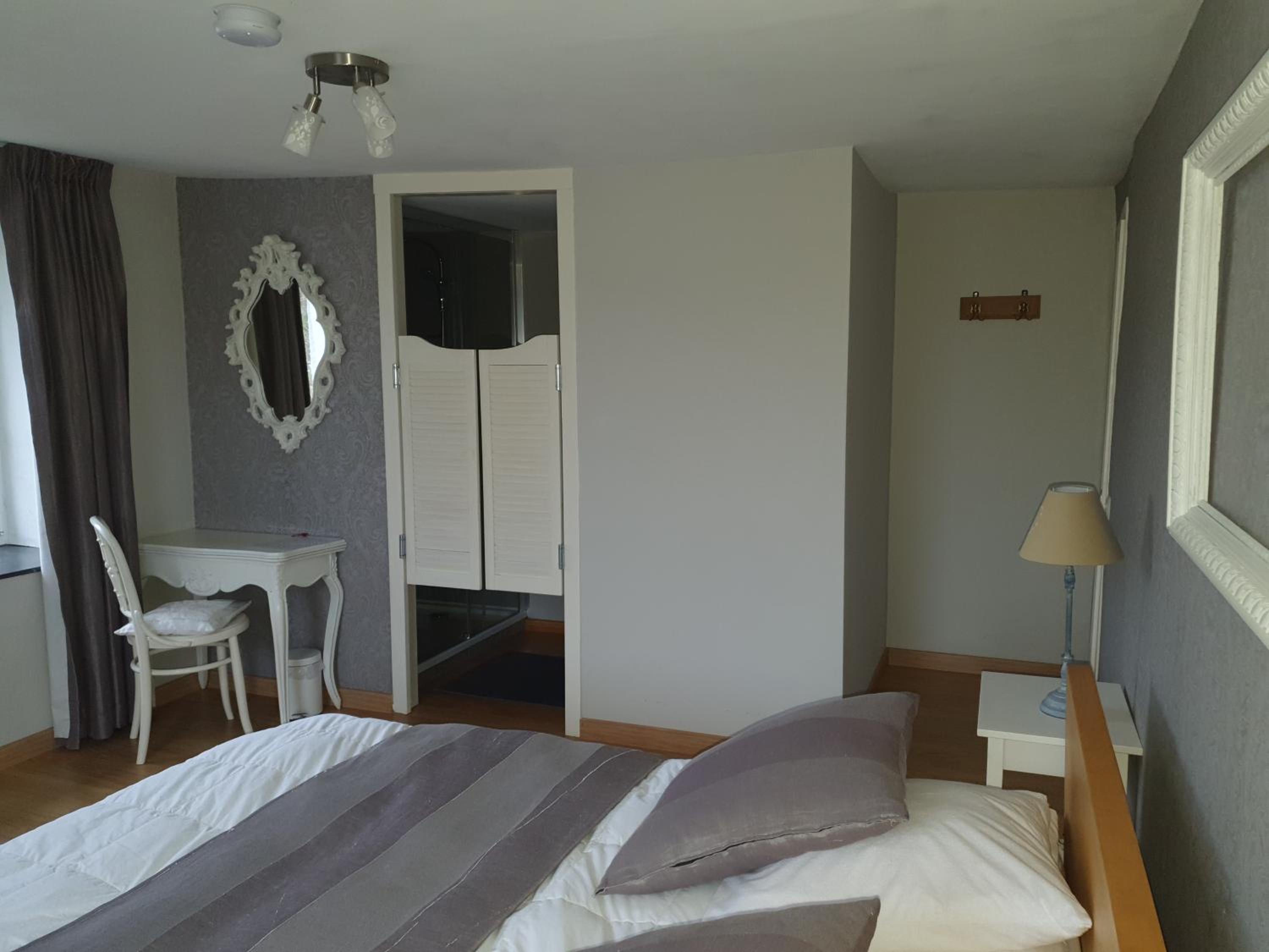 Sur la Rive Vierre