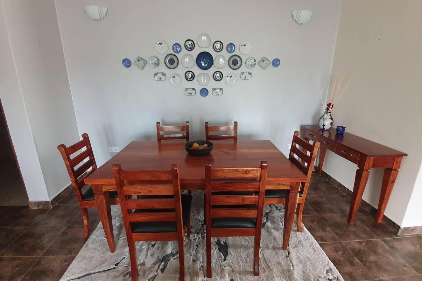 Charming 2-Bed Apartment in Kigo view 5